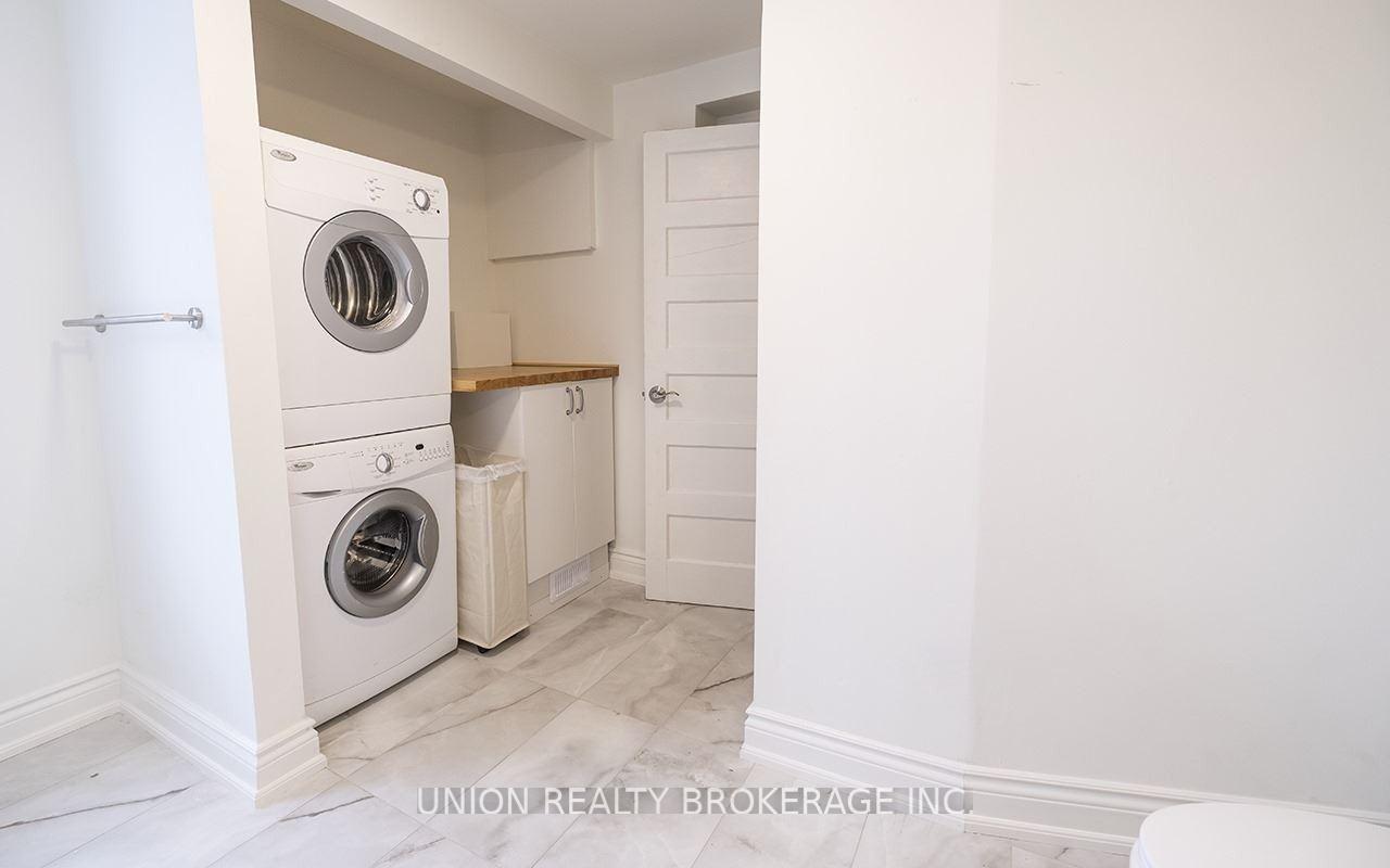 Photo 11 of Unit Upper, 368 Main Street, Toronto, Woodbine-Lumsden — HOMEH