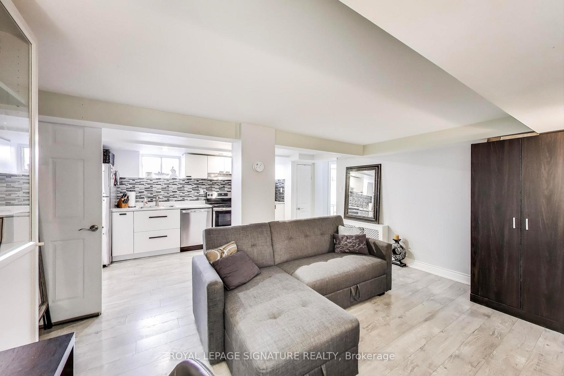 Photo 13 of 71 Yardley Avenue, Toronto, O'Connor-Parkview — HOMEH