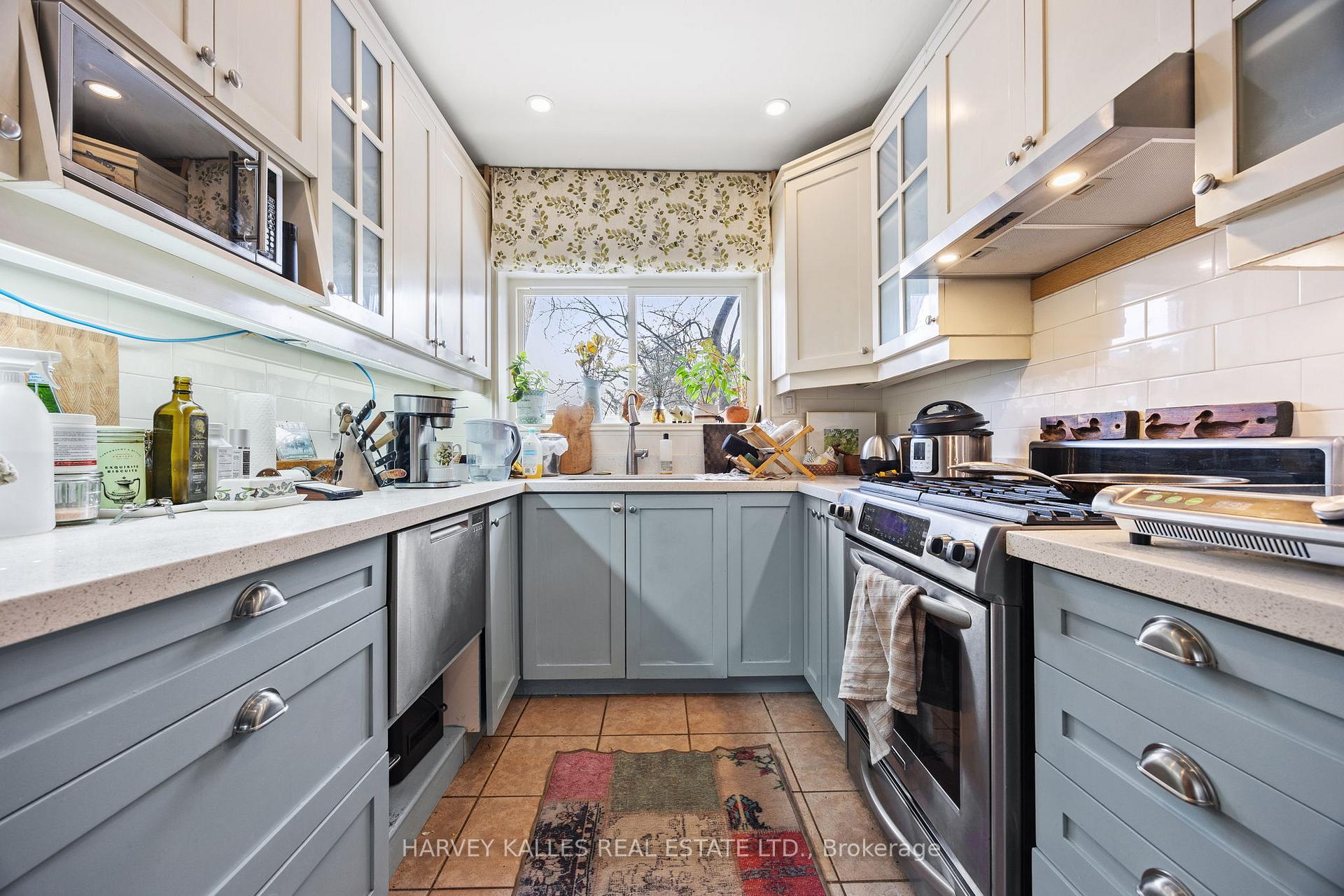 Photo 9 of 153 Rosewell Avenue, Toronto, Lawrence Park South — HOMEH