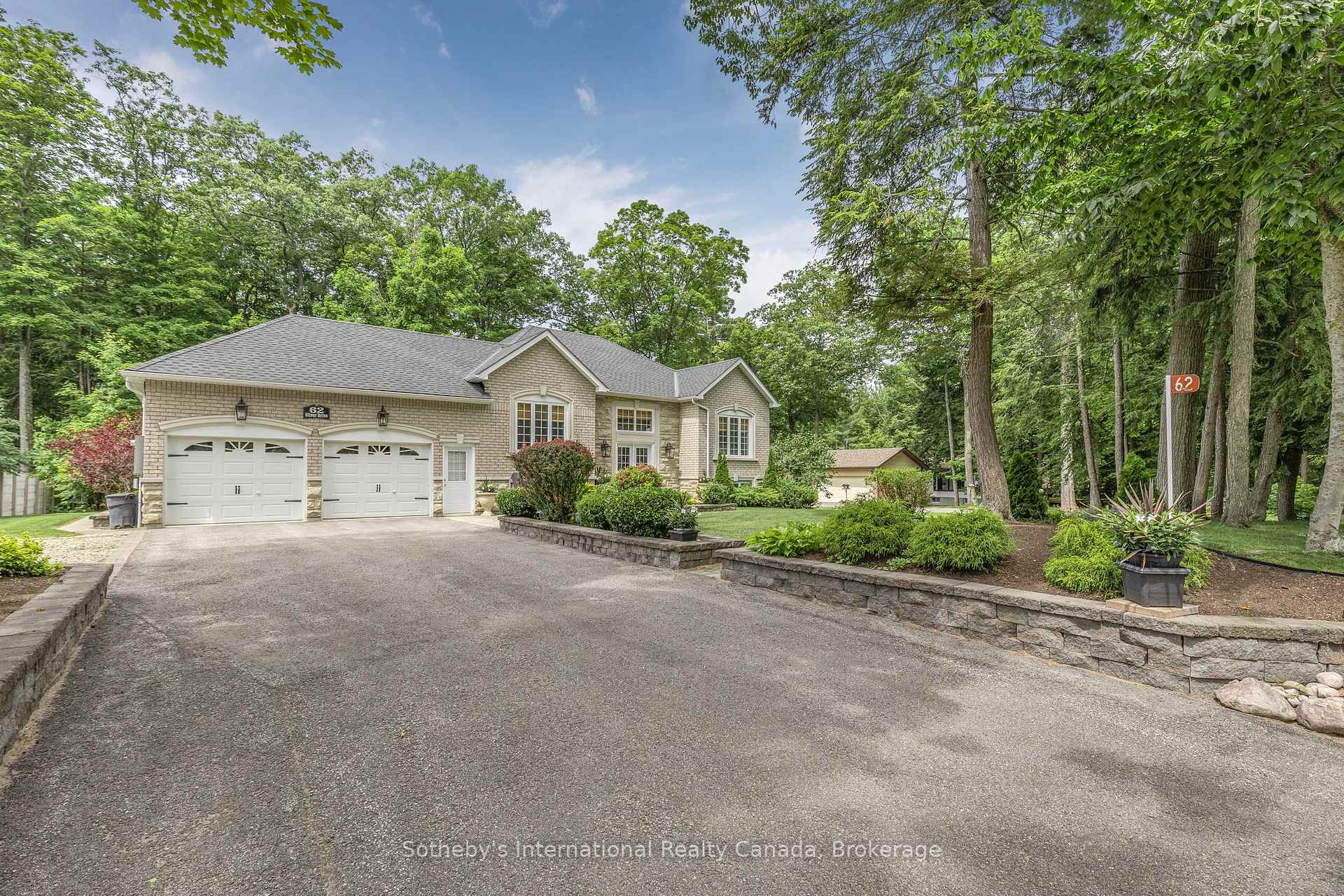 Photo 1 of 62 Oliver Drive, Tiny, Rural Tiny — HOMEH