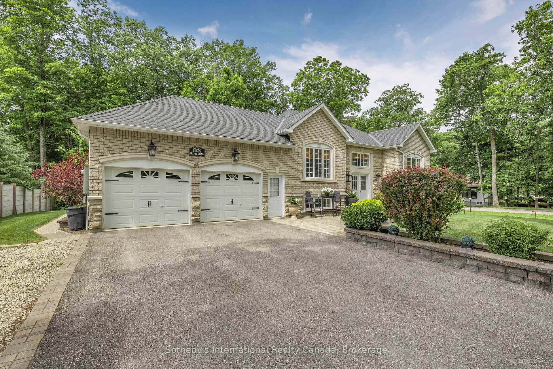 Photo 2 of 62 Oliver Drive, Tiny, Rural Tiny — HOMEH