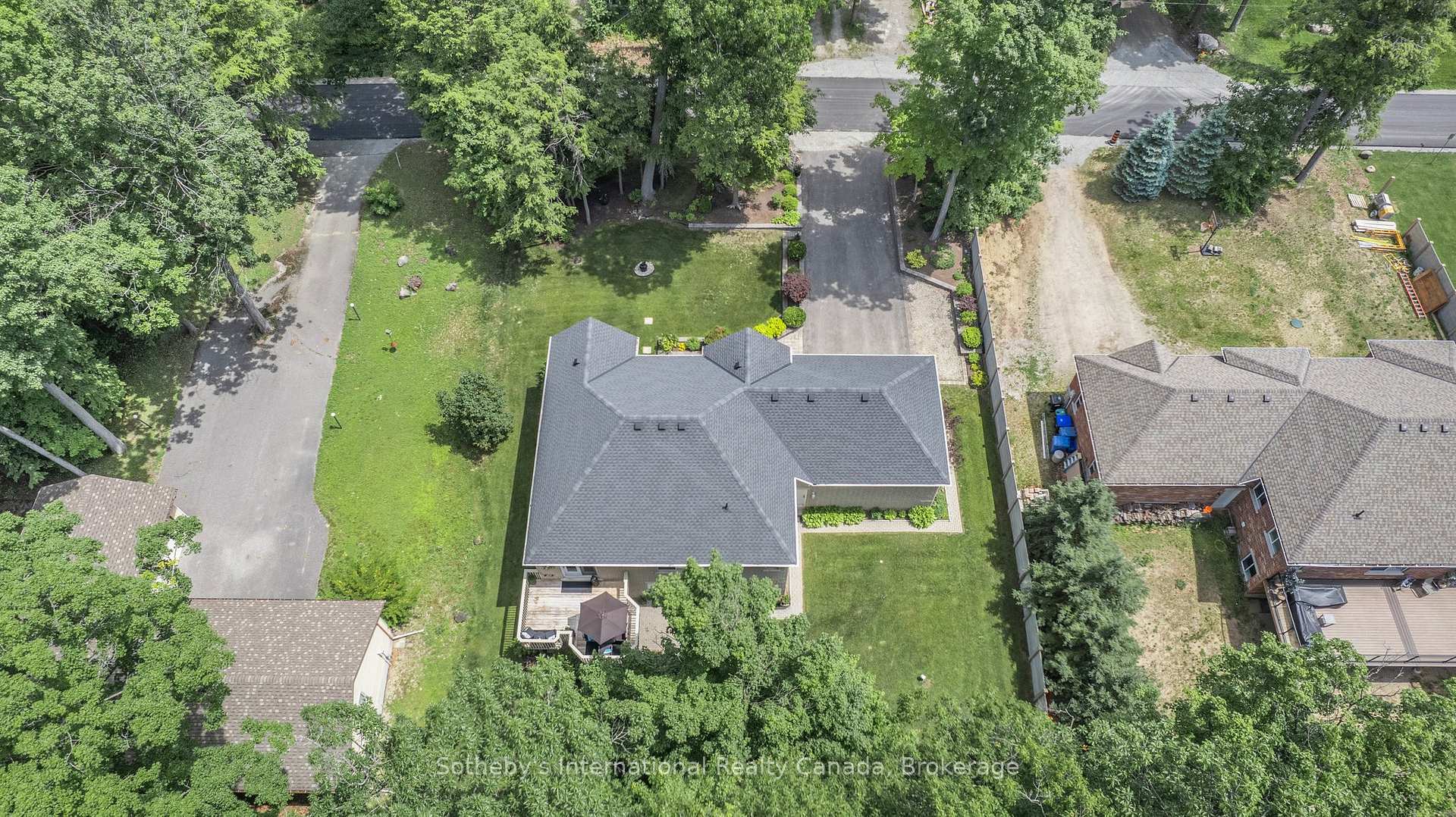 Photo 40 of 62 Oliver Drive, Tiny, Rural Tiny — HOMEH
