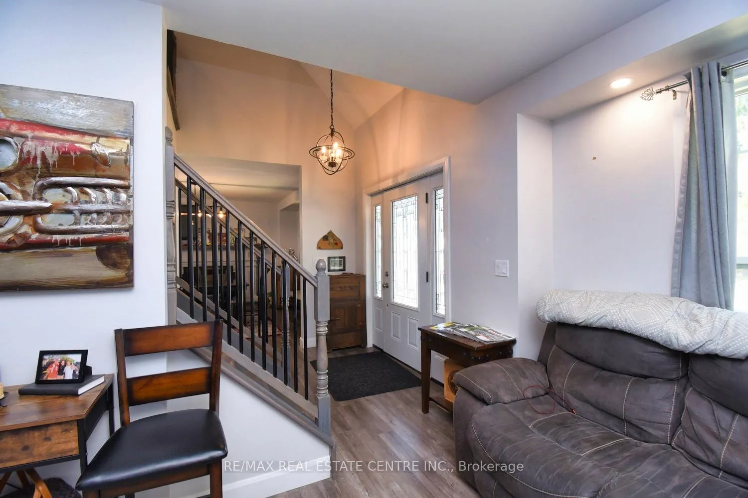 Photo 3 of 1364 Thompson Road E, Norfolk, Villa Nova — HOMEH