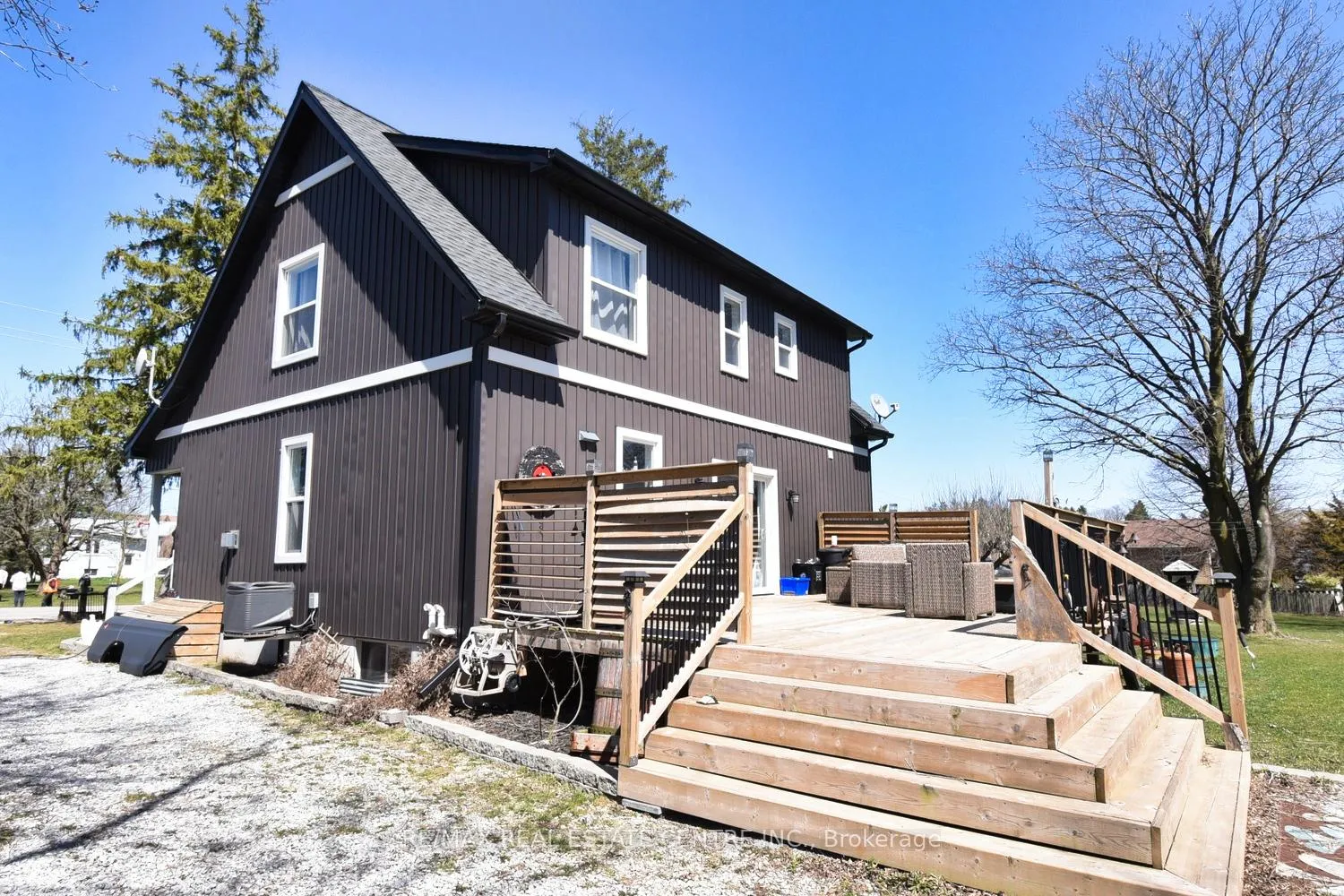 Photo 33 of 1364 Thompson Road E, Norfolk, Villa Nova — HOMEH