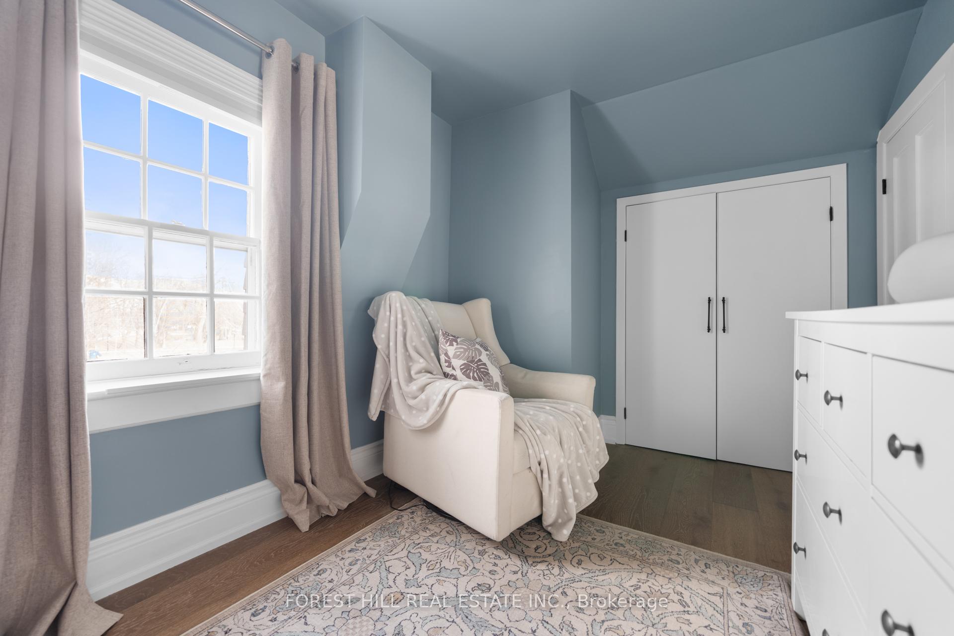 Photo 15 of 23 Midburn Avenue, Toronto, Crescent Town — HOMEH