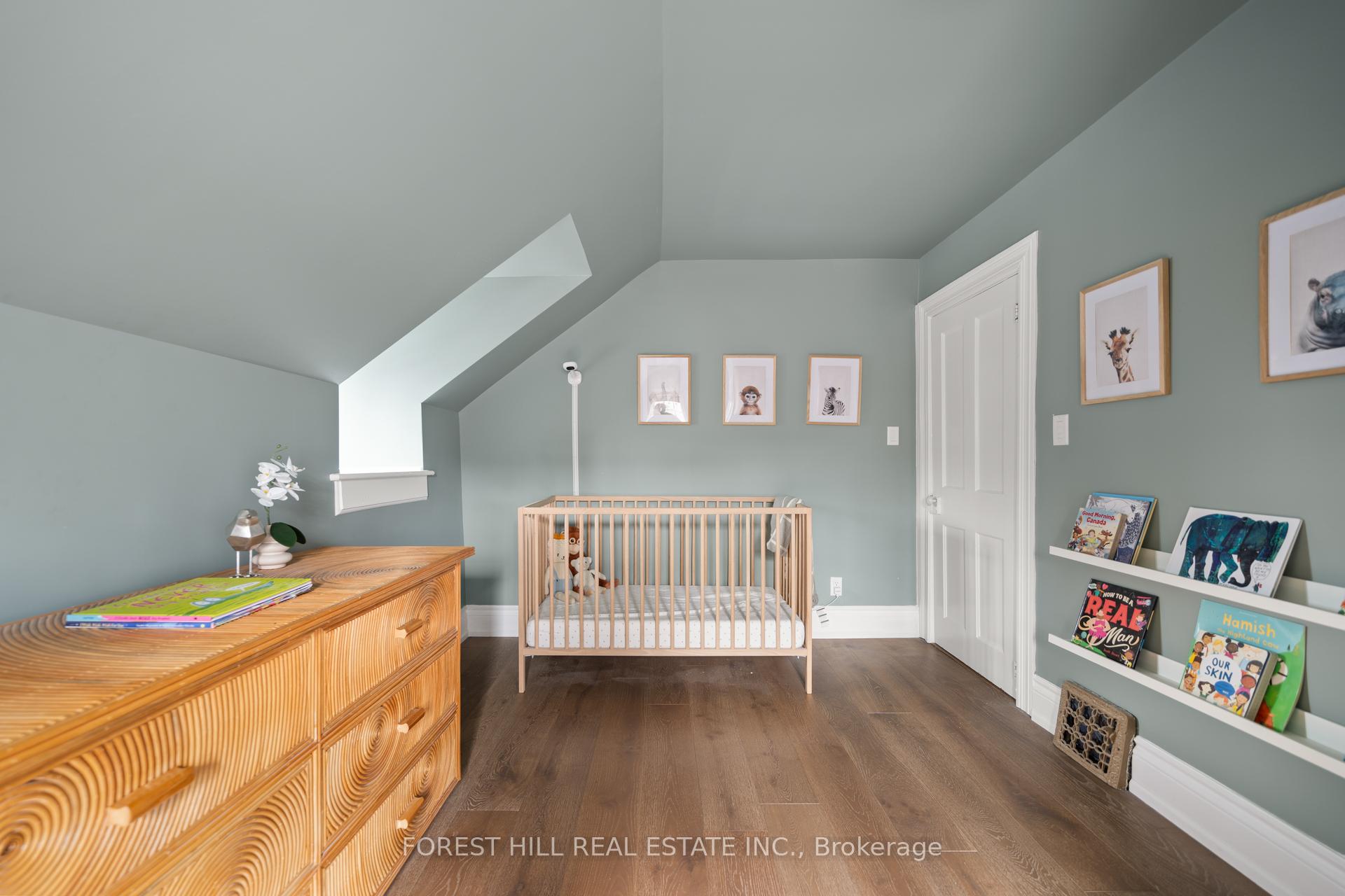 Photo 17 of 23 Midburn Avenue, Toronto, Crescent Town — HOMEH
