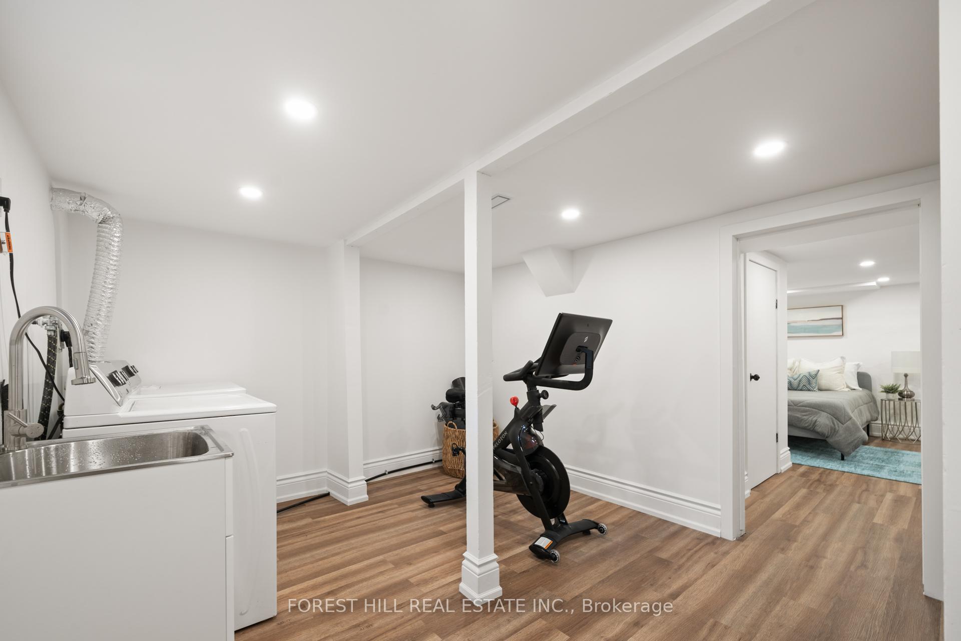 Photo 20 of 23 Midburn Avenue, Toronto, Crescent Town — HOMEH