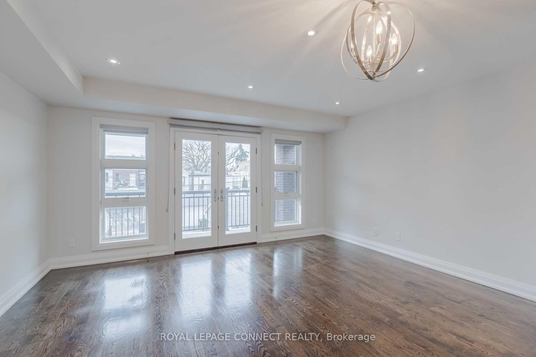 Photo 6 of Unit 2nd, 690 Shaw Street, Toronto, Palmerston-Little Italy — HOMEH