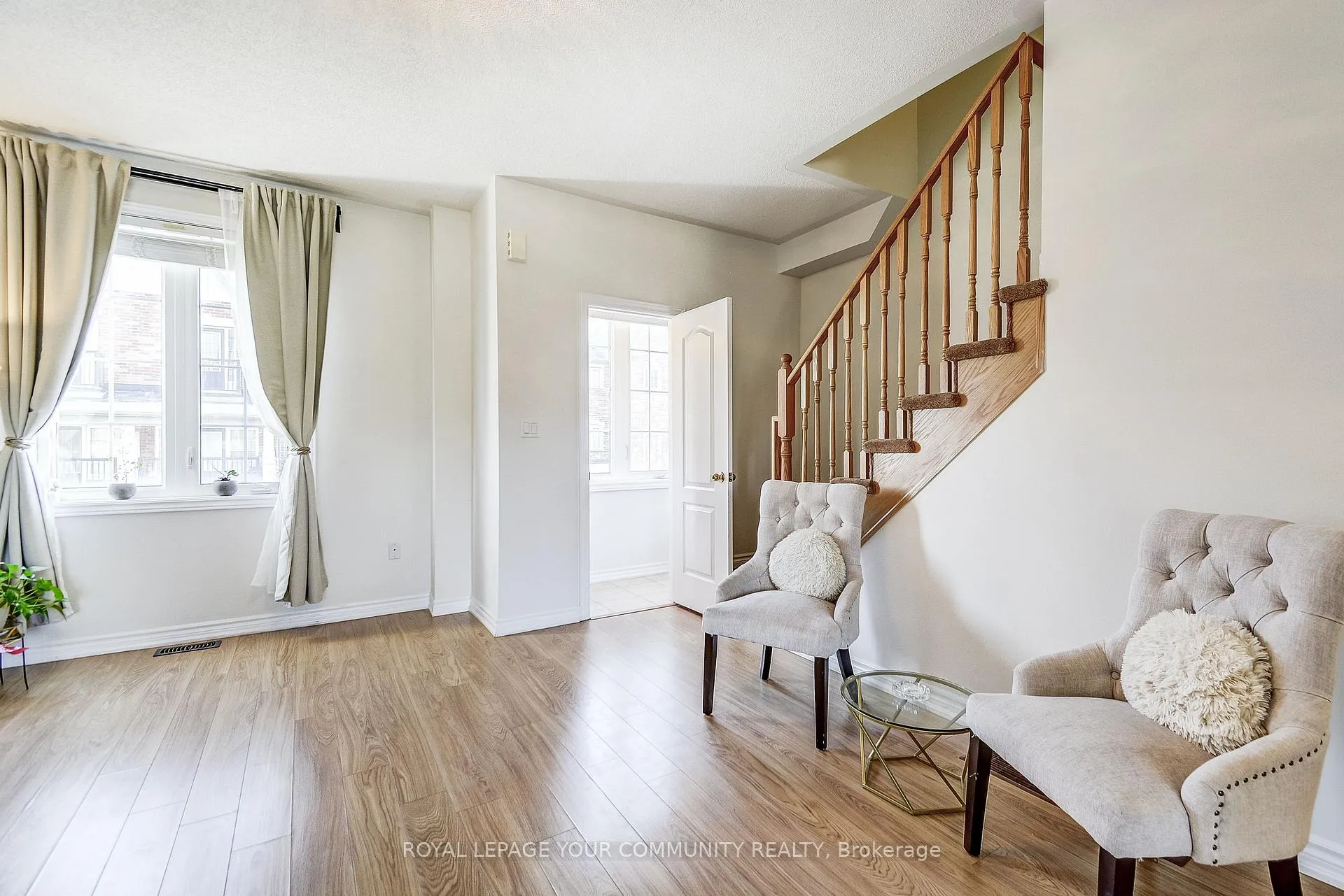 Photo 9 of 54 Kayak Heights, Brampton, Heart Lake East — HOMEH