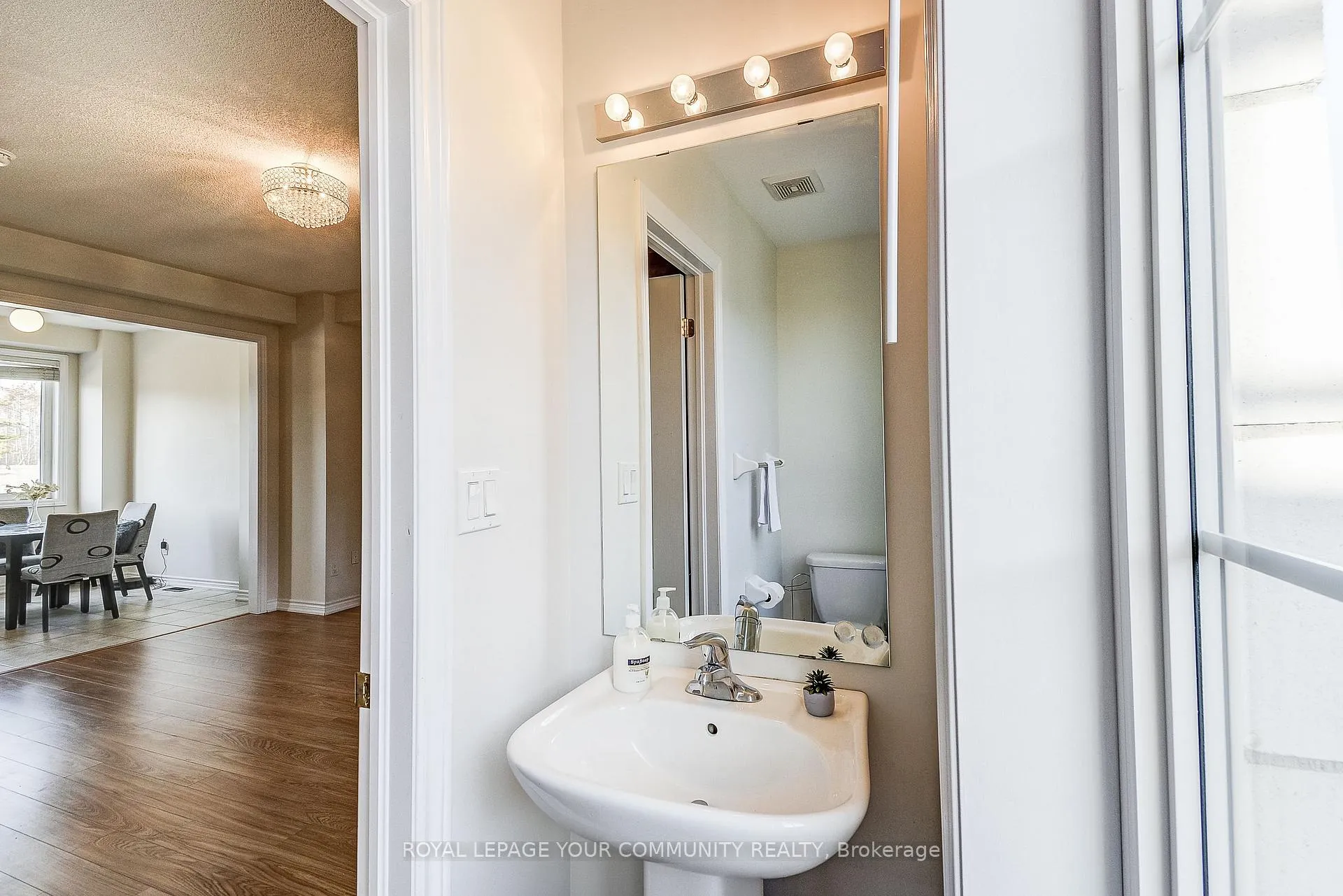 Photo 10 of 54 Kayak Heights, Brampton, Heart Lake East — HOMEH