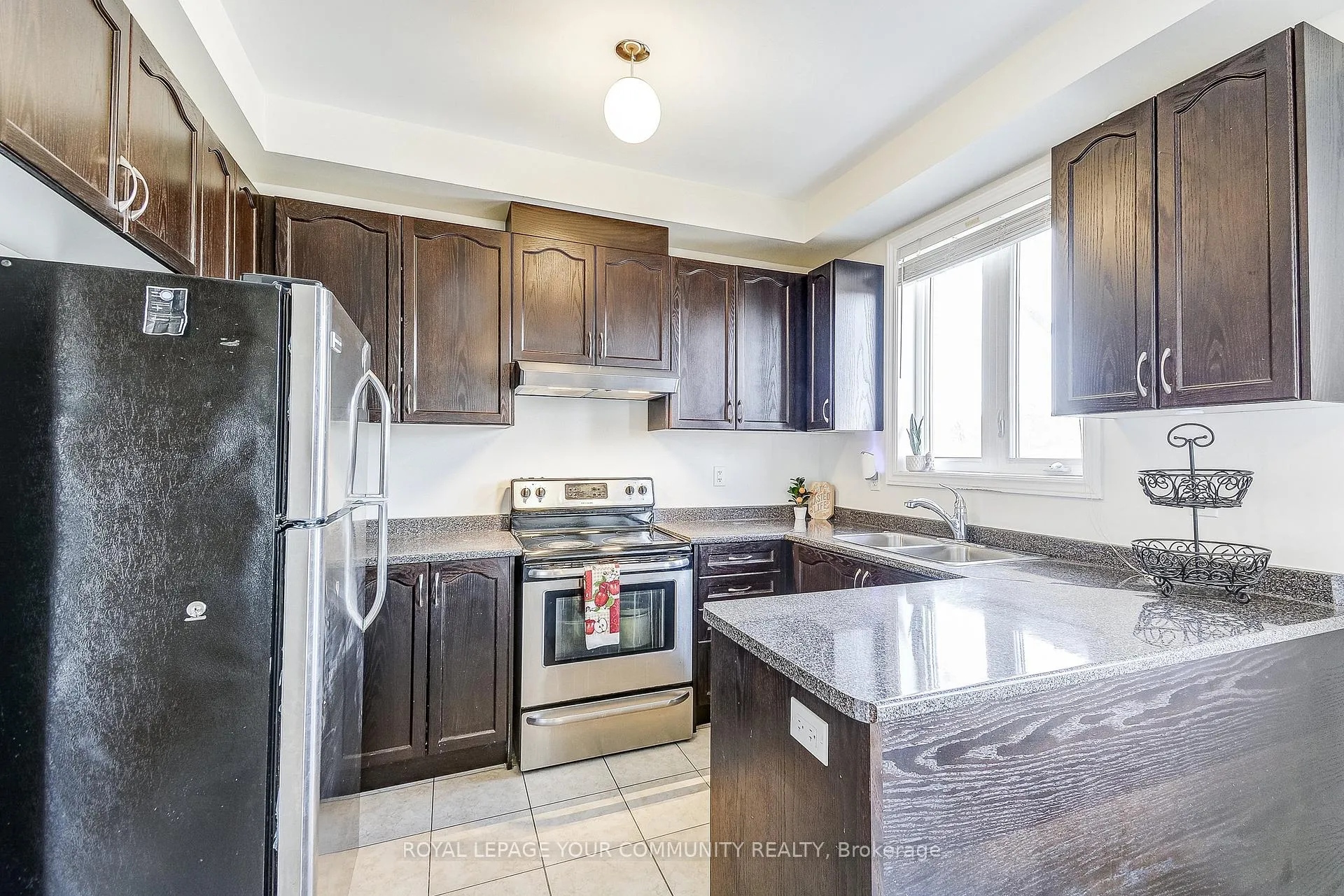 Photo 16 of 54 Kayak Heights, Brampton, Heart Lake East — HOMEH