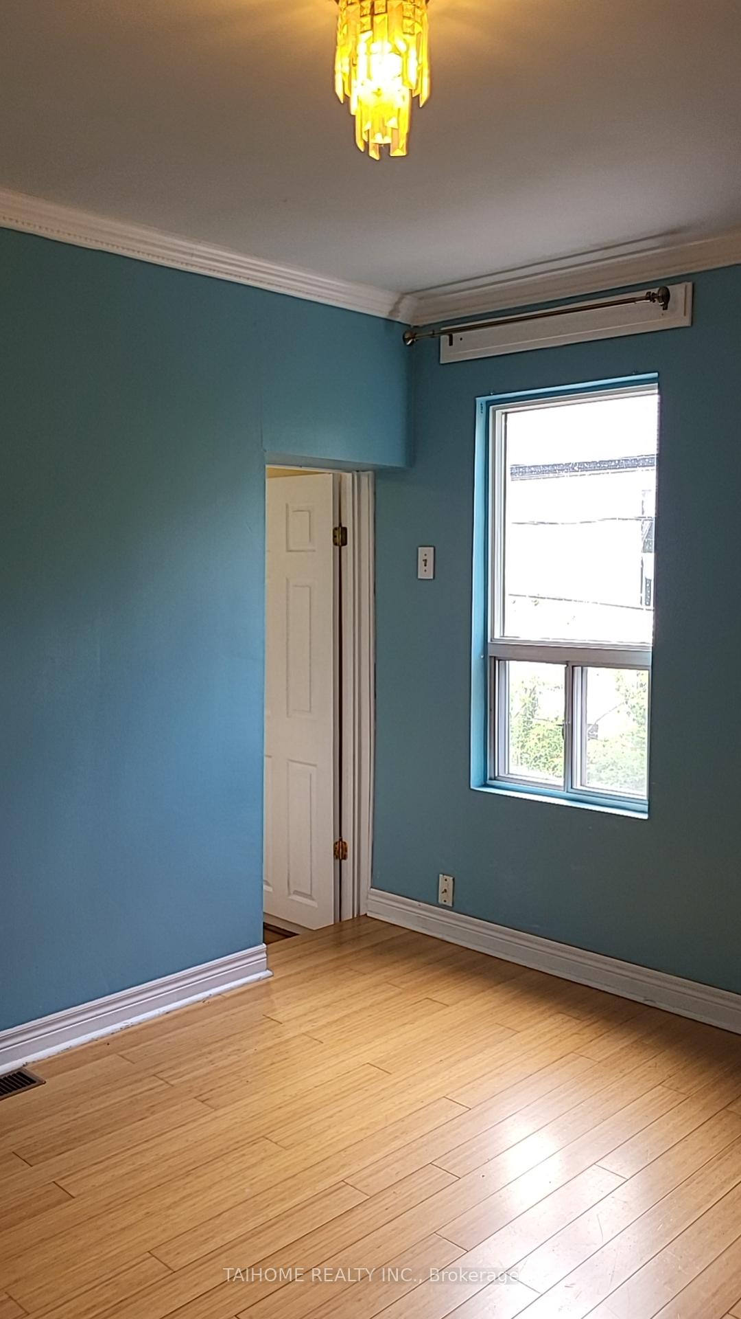 Photo 4 of Unit Upper, 159 Galt Avenue, Toronto, South Riverdale — HOMEH