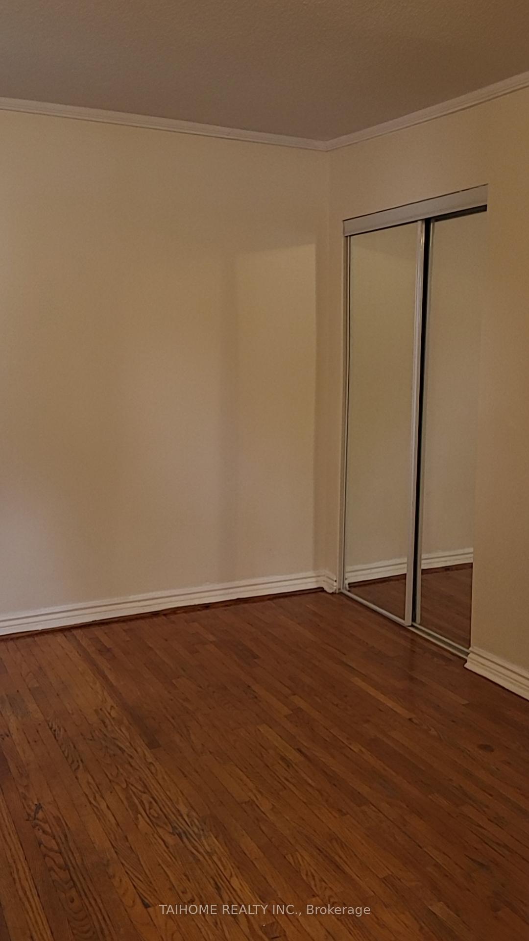 Photo 7 of Unit Upper, 159 Galt Avenue, Toronto, South Riverdale — HOMEH