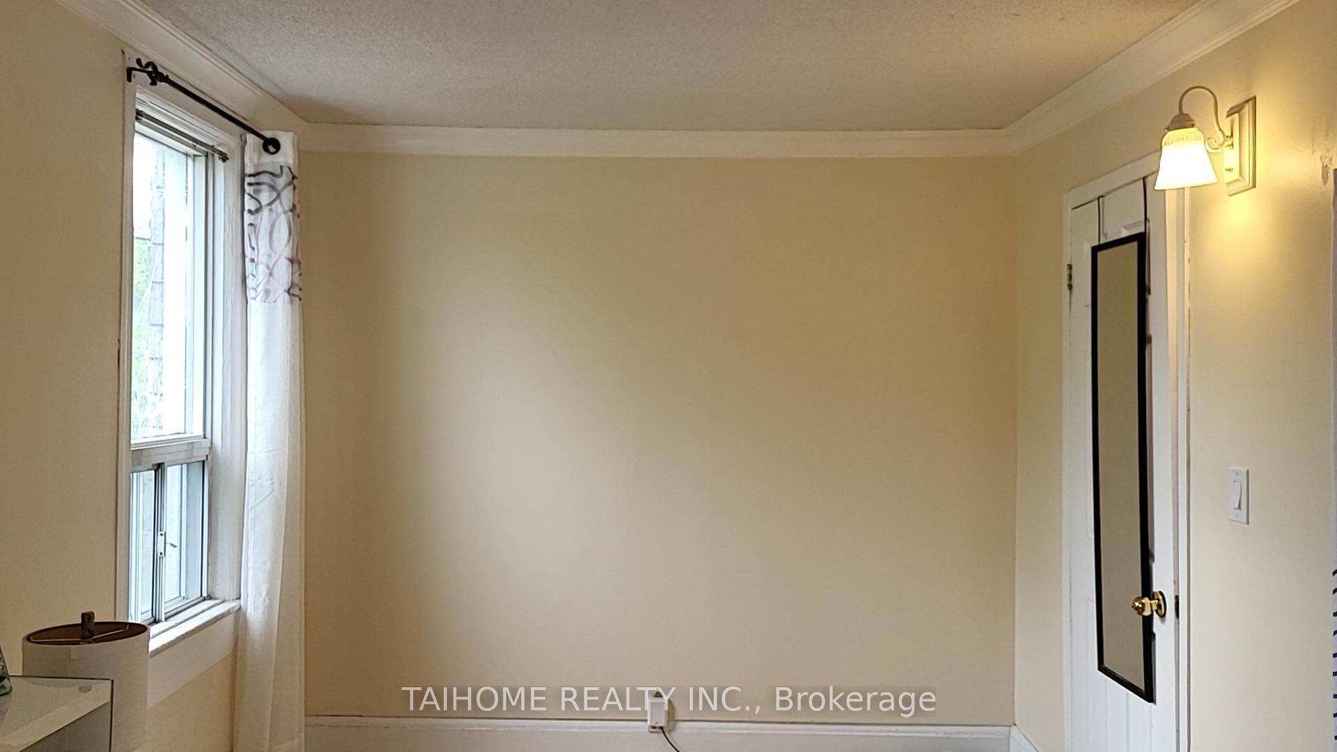 Photo 11 of Unit Upper, 159 Galt Avenue, Toronto, South Riverdale — HOMEH