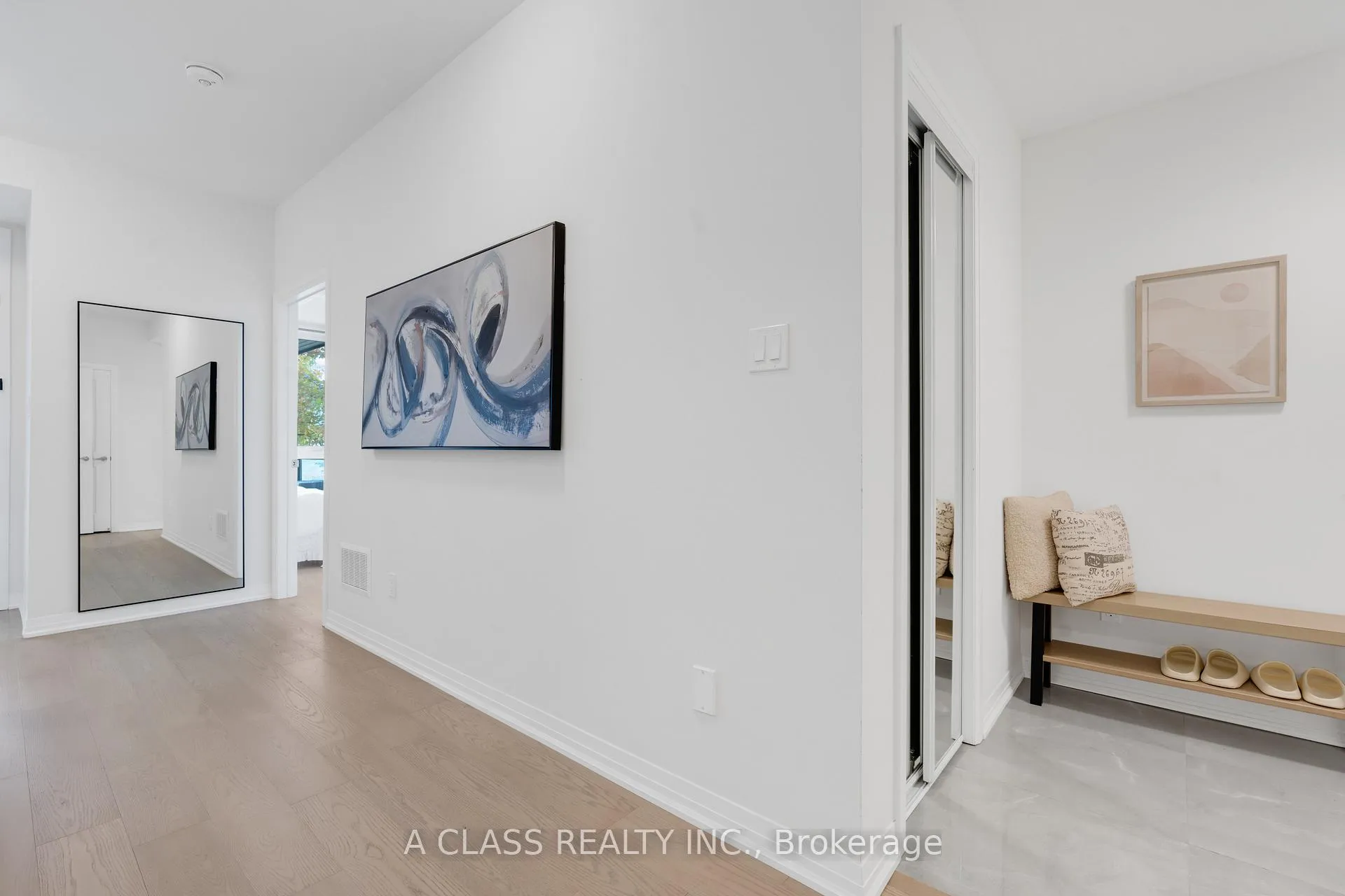 Photo 6 of 1669 Bur Oak Avenue, Markham, Wismer — HOMEH
