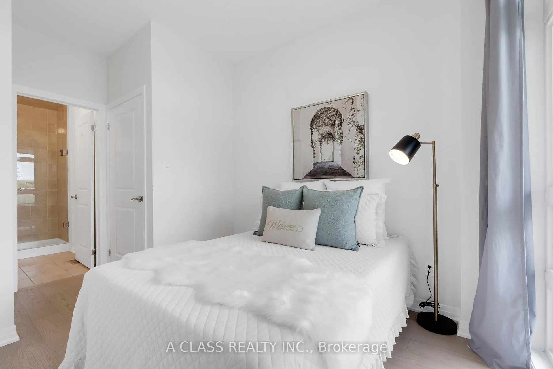 Photo 8 of 1669 Bur Oak Avenue, Markham, Wismer — HOMEH