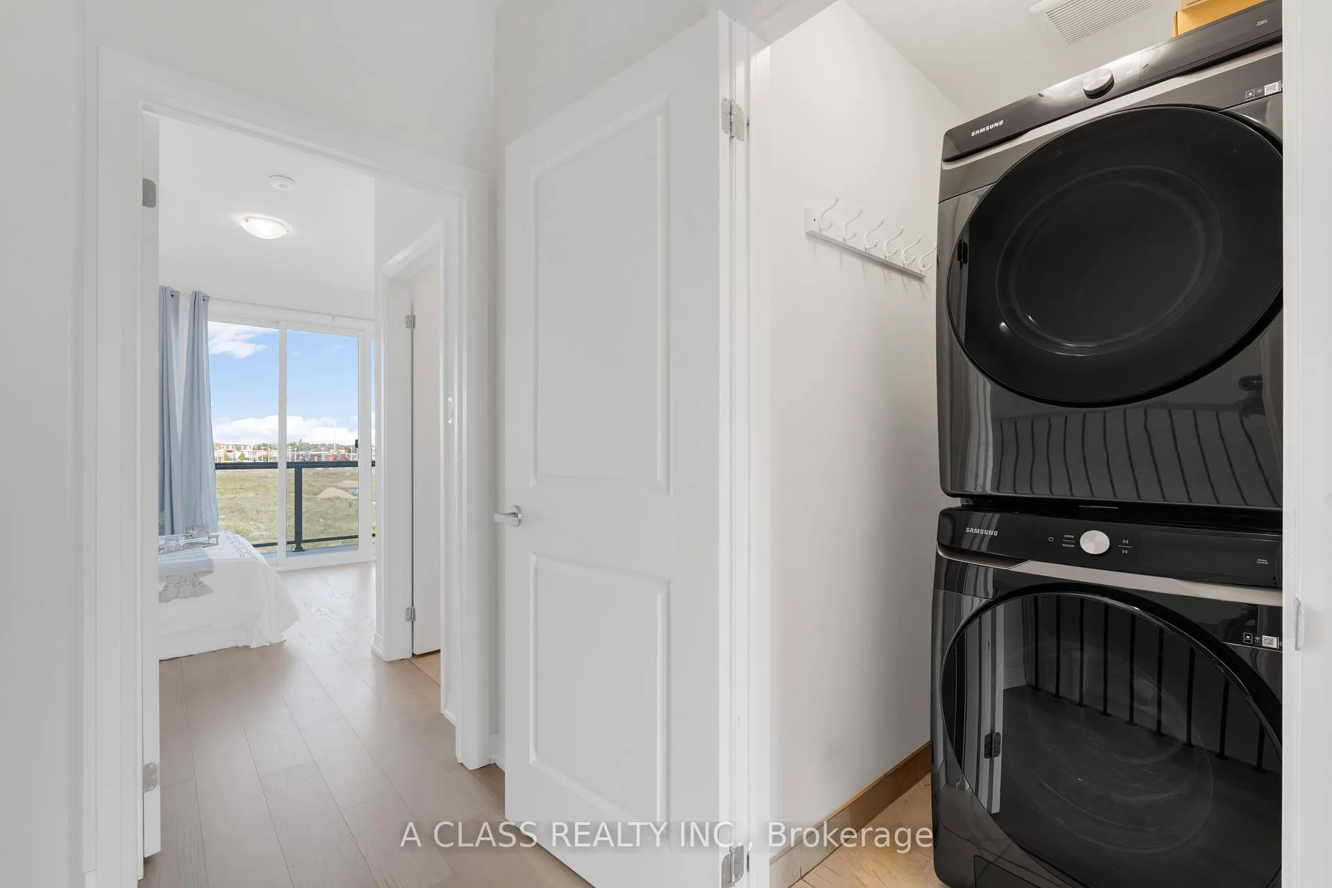 Photo 39 of 1669 Bur Oak Avenue, Markham, Wismer — HOMEH