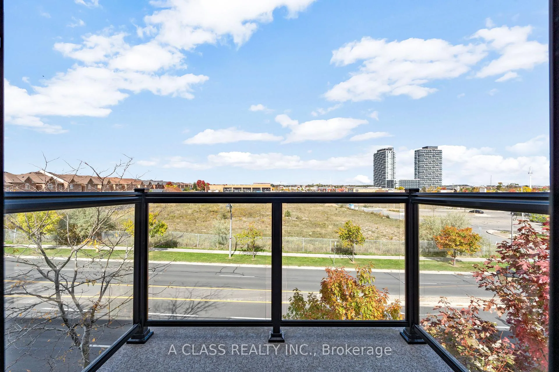 Photo 40 of 1669 Bur Oak Avenue, Markham, Wismer — HOMEH