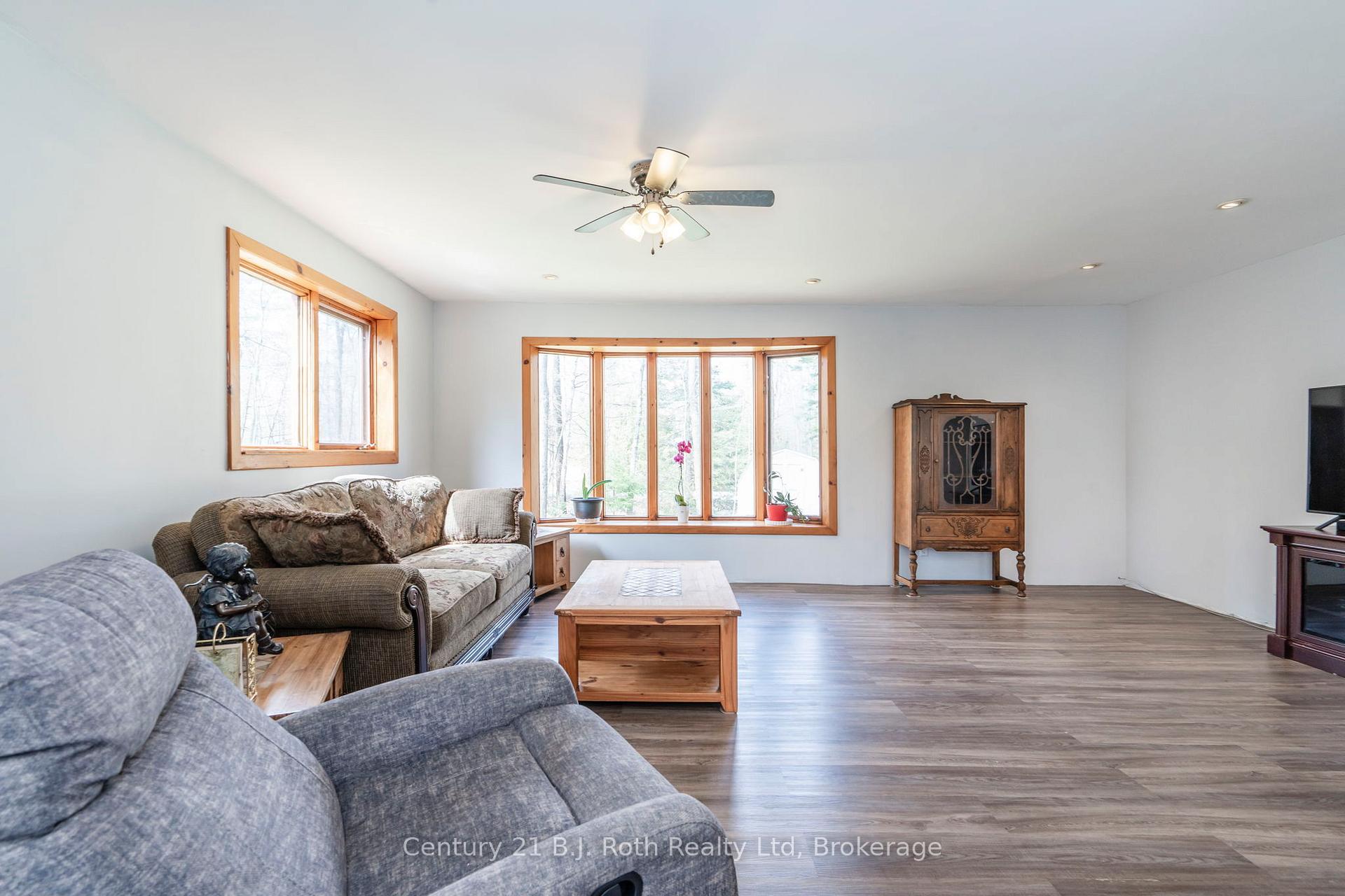 Photo 18 of 3 Celestine Court, Tiny, Rural Tiny — HOMEH