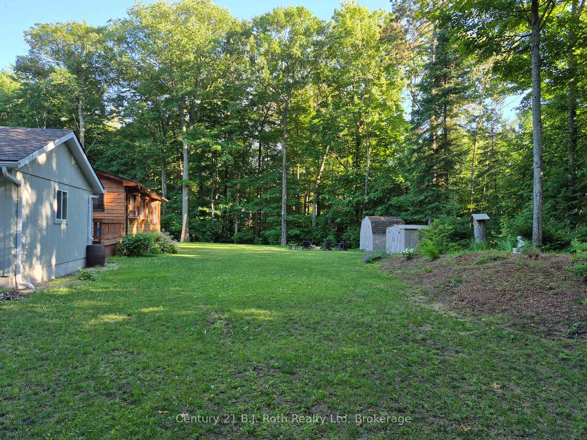 Photo 34 of 3 Celestine Court, Tiny, Rural Tiny — HOMEH