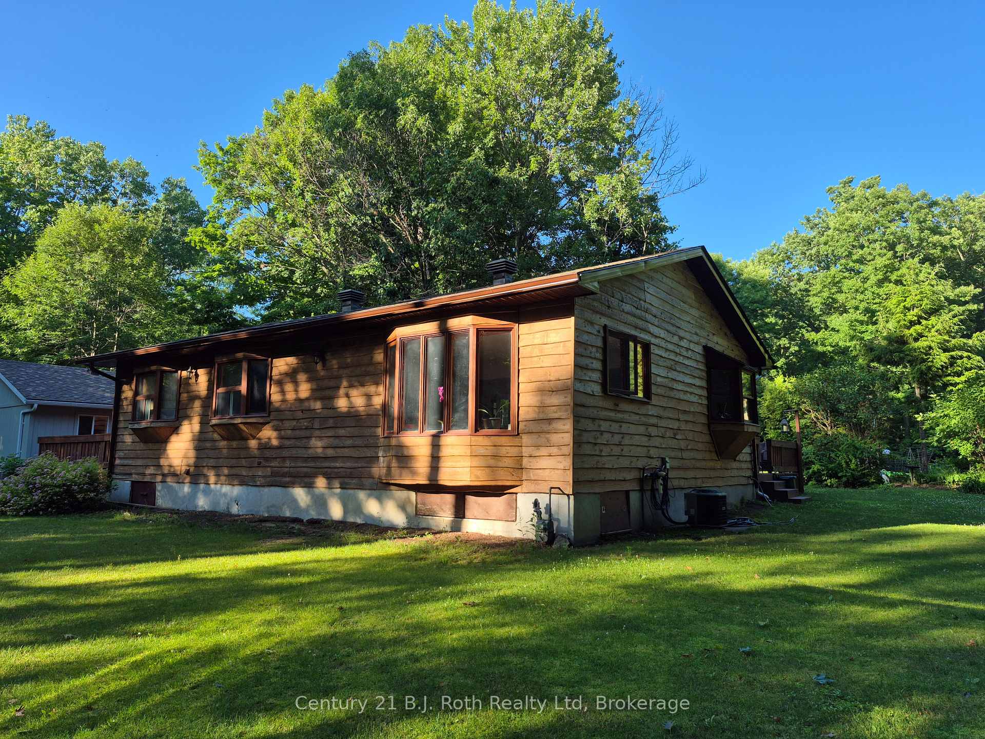 Photo 39 of 3 Celestine Court, Tiny, Rural Tiny — HOMEH