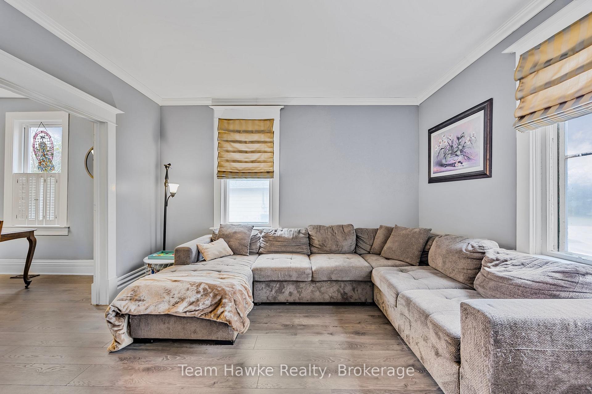 Photo 5 of 501 Talbot Street, Tay, Port McNicoll — HOMEH