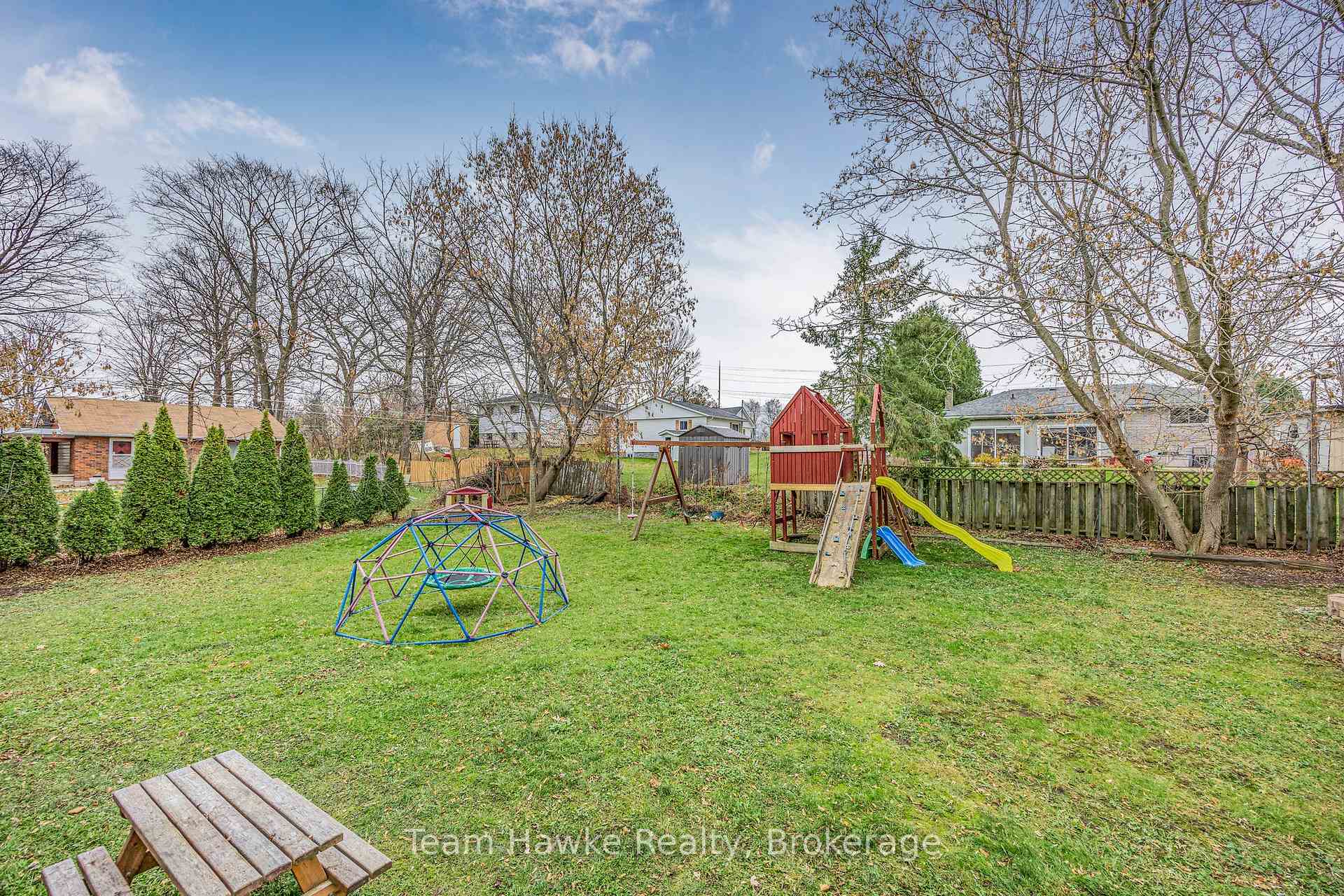 Photo 32 of 501 Talbot Street, Tay, Port McNicoll — HOMEH