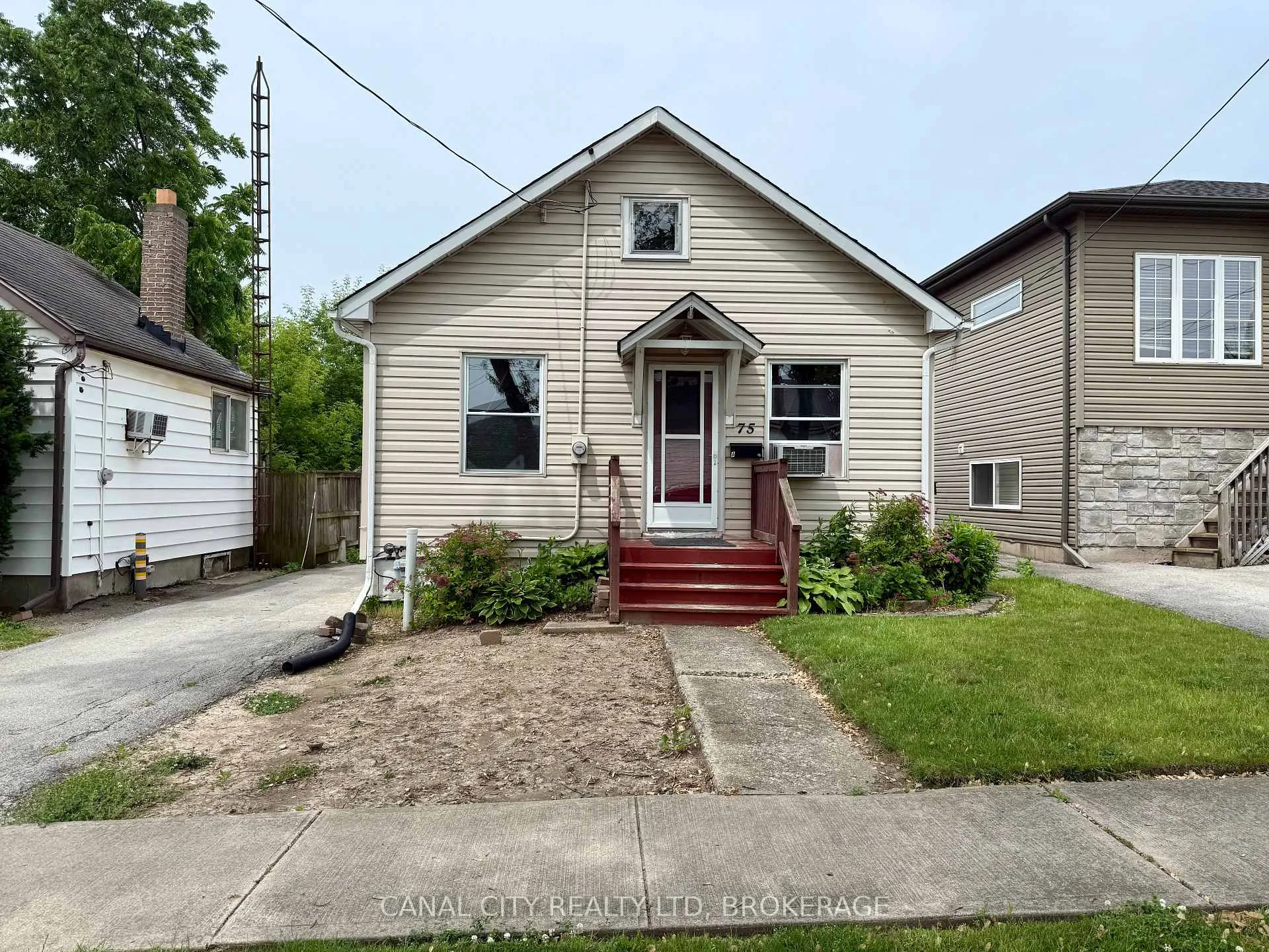 Photo 1 of 75 West Street N, Thorold, Thorold Downtown — HOMEH