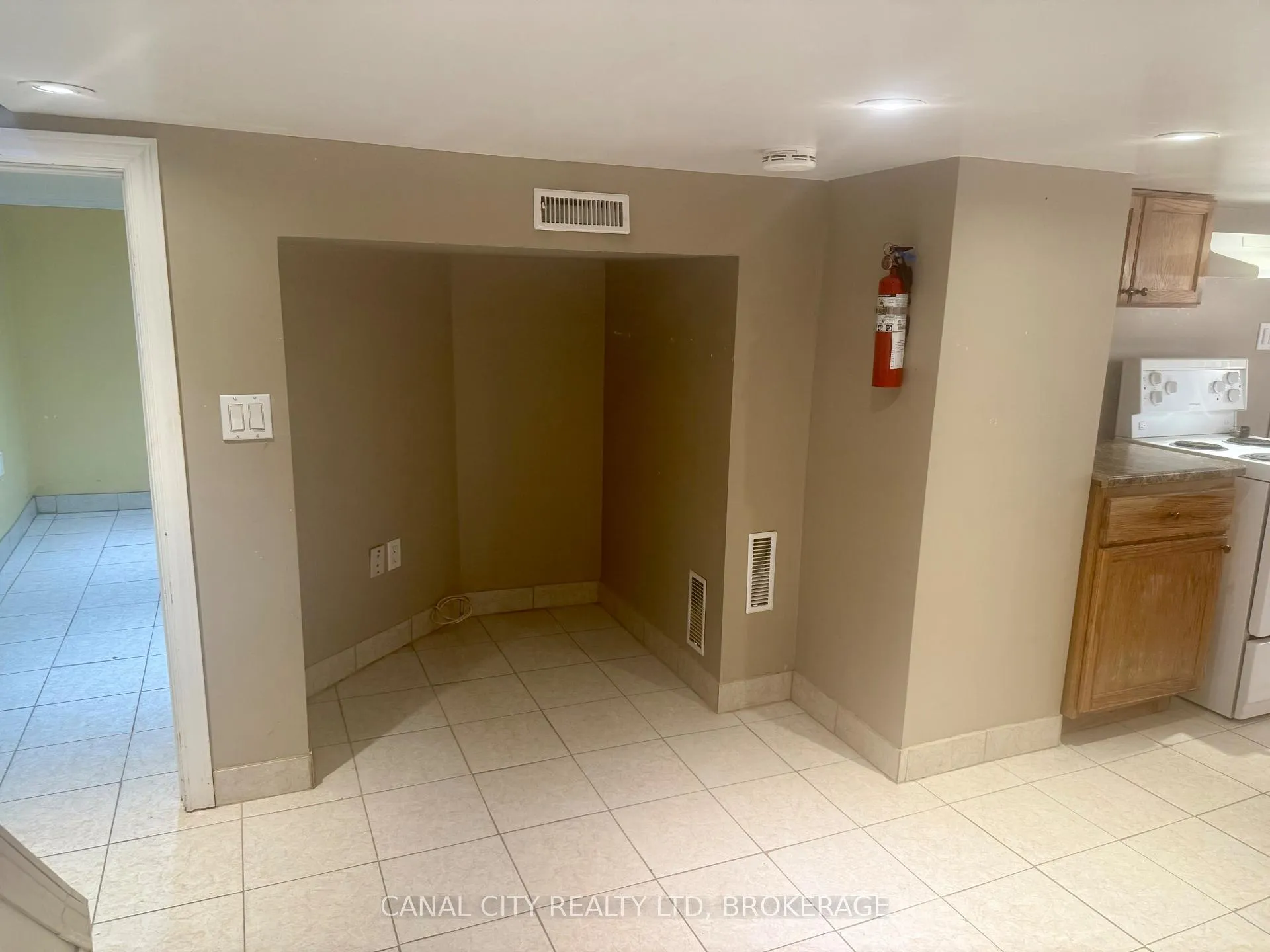 Photo 18 of 75 West Street N, Thorold, Thorold Downtown — HOMEH