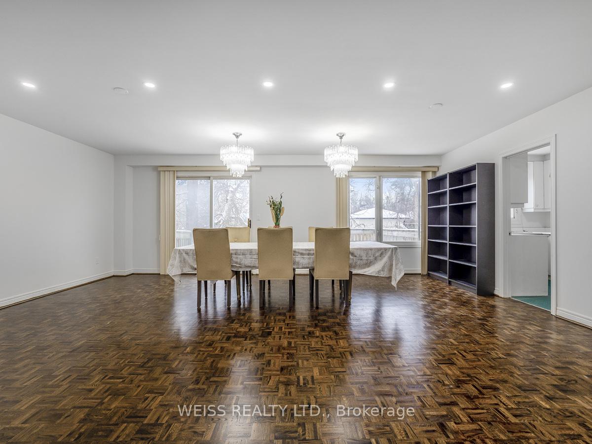 Photo 8 of 98 Frontenac Avenue, Toronto, Bedford Park-Nortown — HOMEH