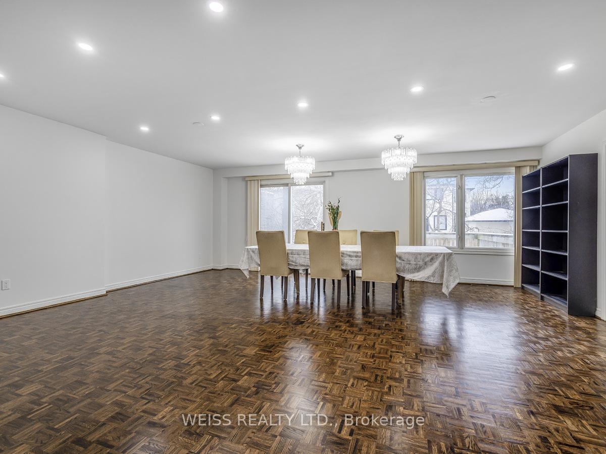 Photo 9 of 98 Frontenac Avenue, Toronto, Bedford Park-Nortown — HOMEH