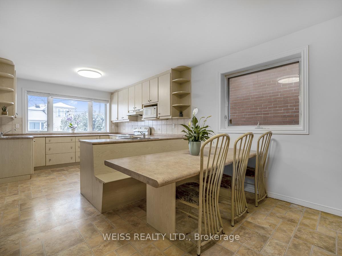 Photo 11 of 98 Frontenac Avenue, Toronto, Bedford Park-Nortown — HOMEH