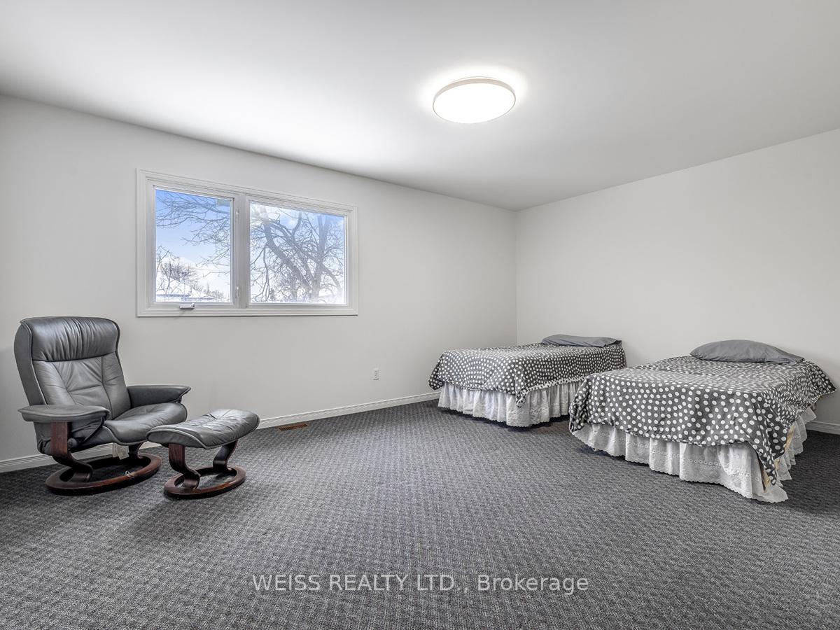 Photo 24 of 98 Frontenac Avenue, Toronto, Bedford Park-Nortown — HOMEH