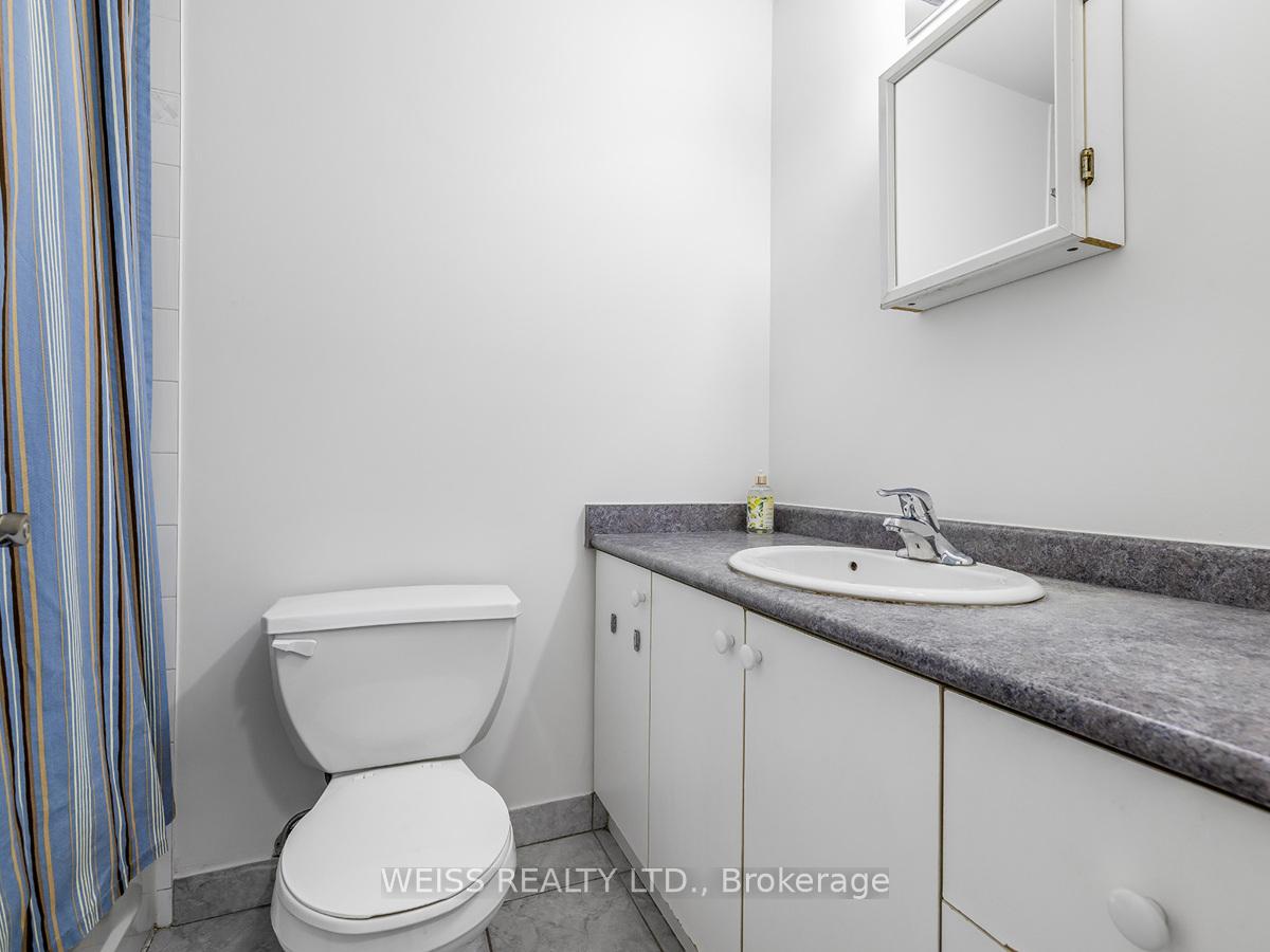 Photo 30 of 98 Frontenac Avenue, Toronto, Bedford Park-Nortown — HOMEH