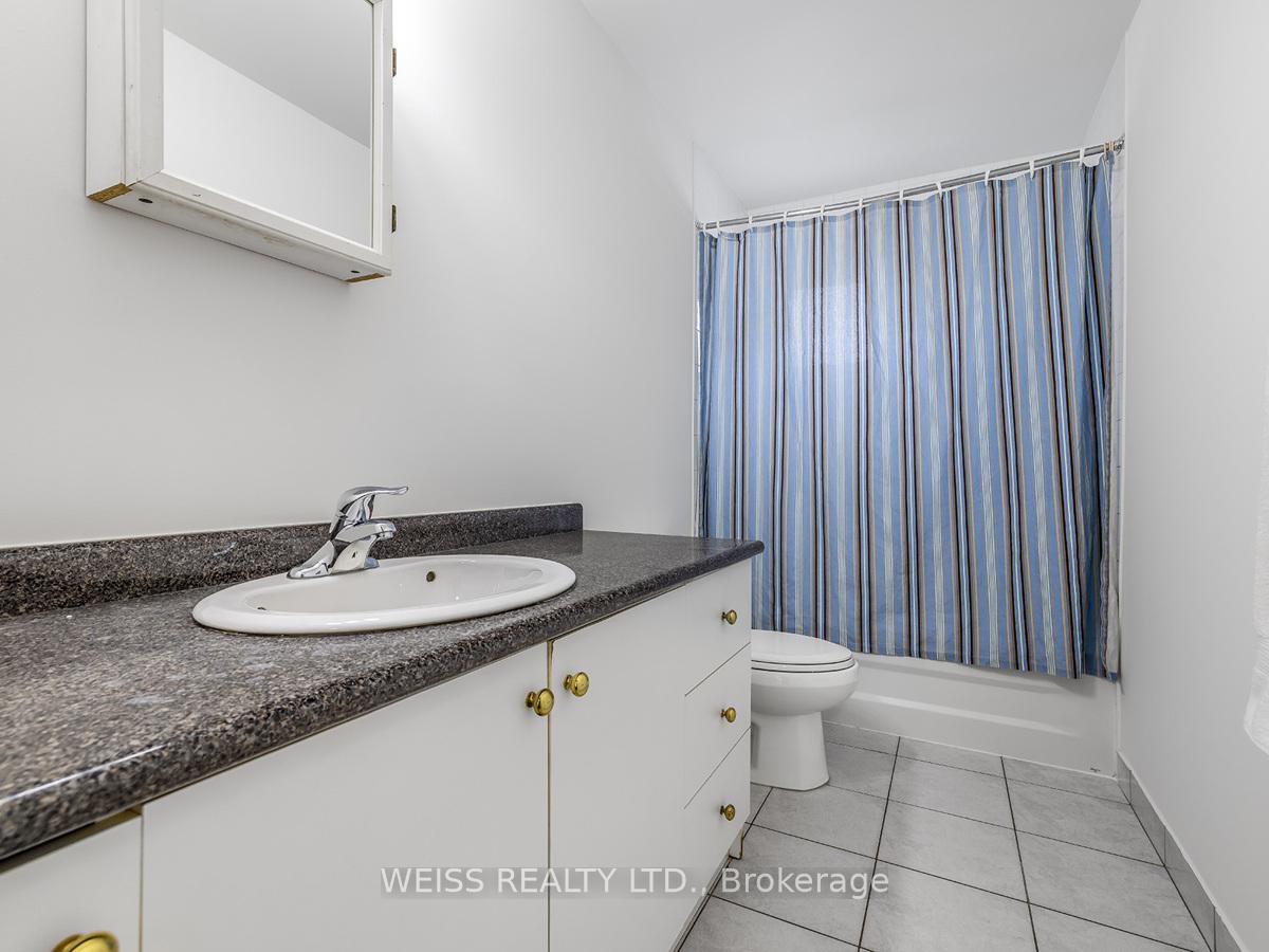 Photo 31 of 98 Frontenac Avenue, Toronto, Bedford Park-Nortown — HOMEH