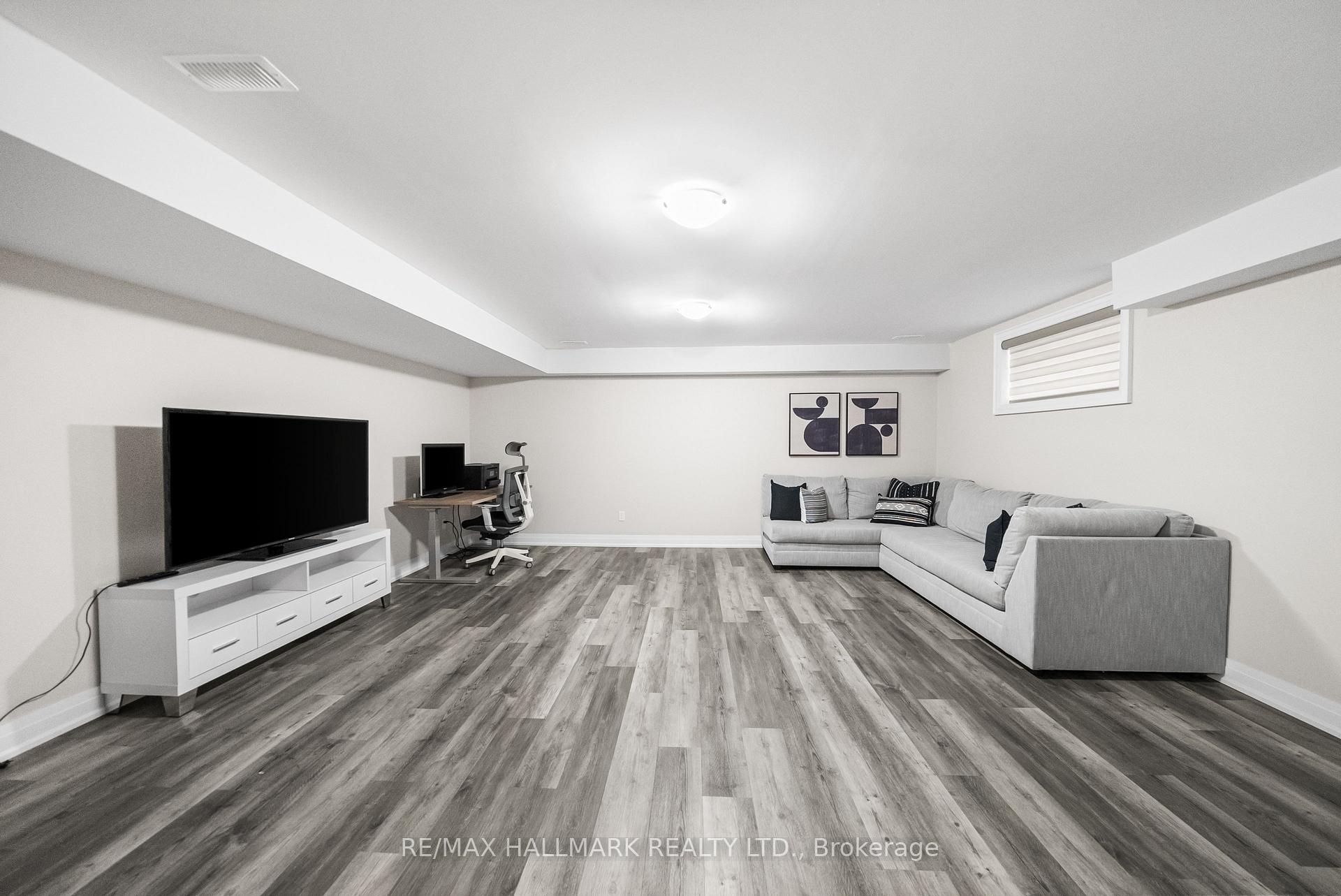Photo 39 of 23 Roblin Avenue, Toronto, East York — HOMEH