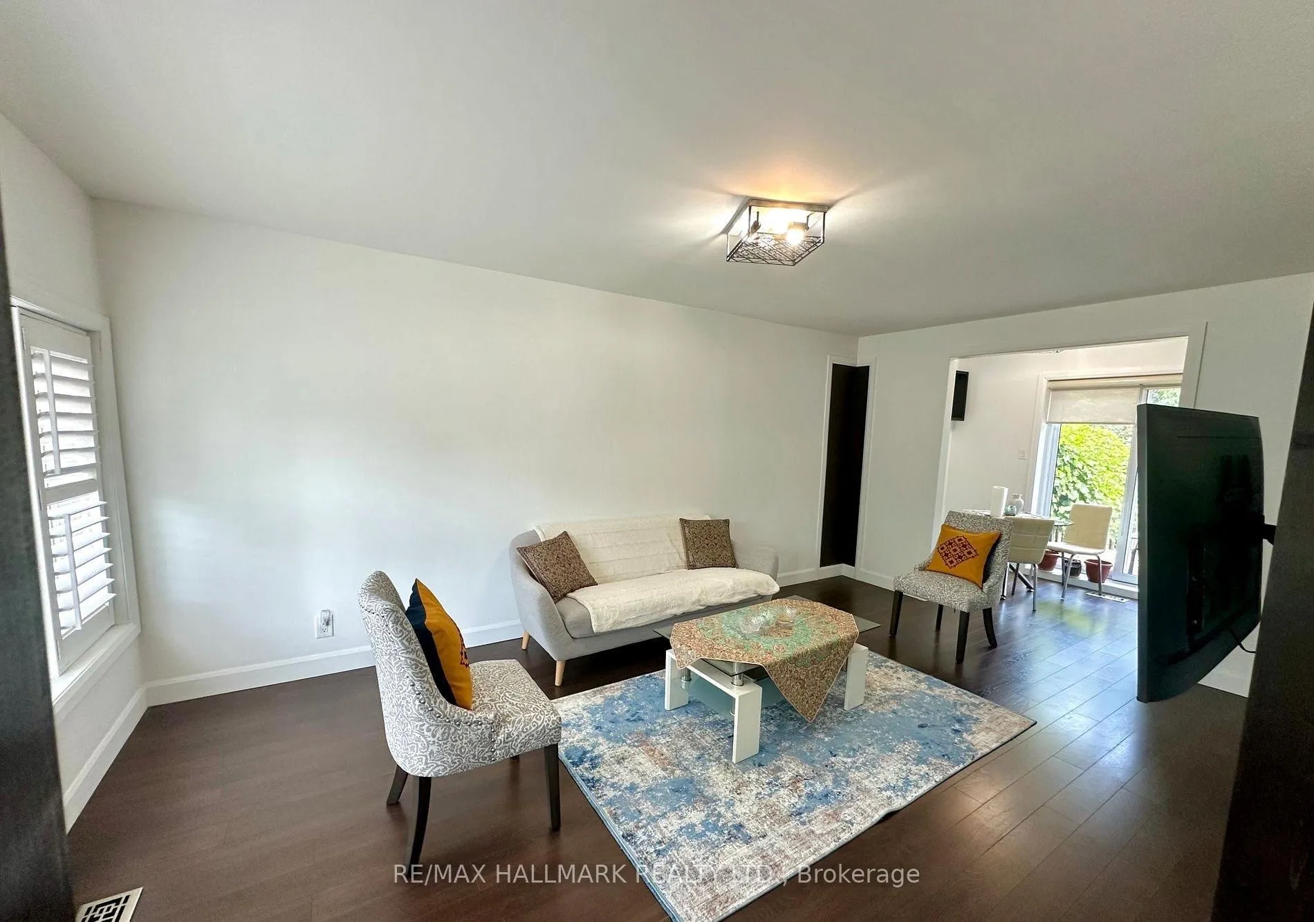 Photo 3 of 19 Richardson Drive, Aurora, Aurora Highlands — HOMEH