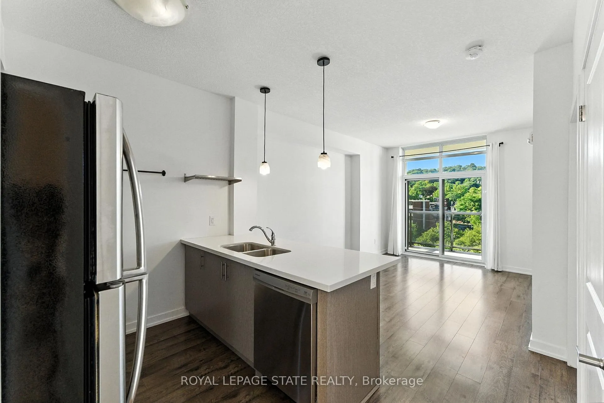 Photo 8 of Unit 709, 81 Robinson Street, Hamilton, Durand — HOMEH