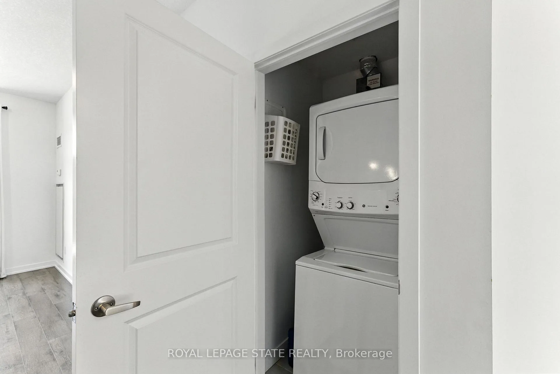 Photo 25 of Unit 709, 81 Robinson Street, Hamilton, Durand — HOMEH