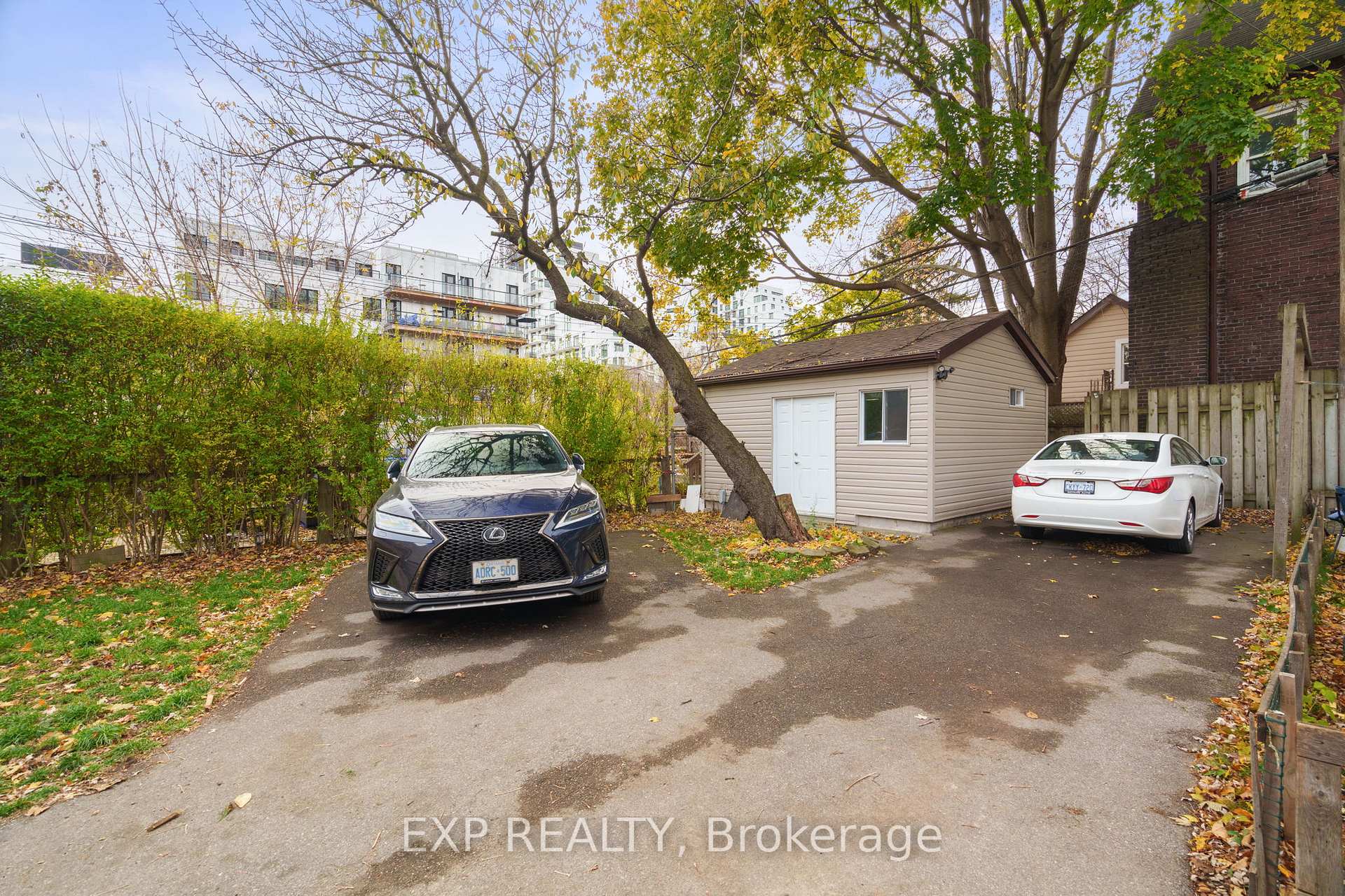 Photo 11 of 16 Coxwell Avenue, Toronto, Greenwood-Coxwell — HOMEH