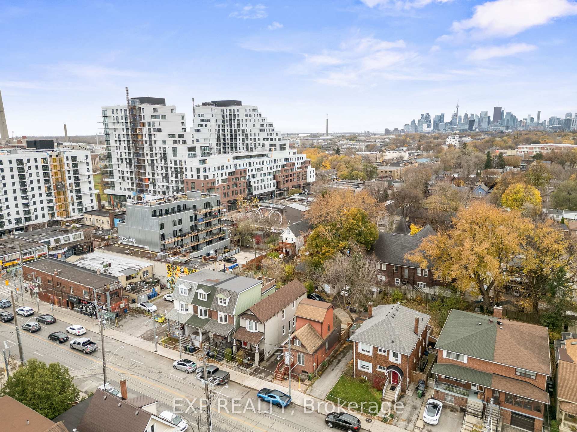 Photo 15 of 16 Coxwell Avenue, Toronto, Greenwood-Coxwell — HOMEH