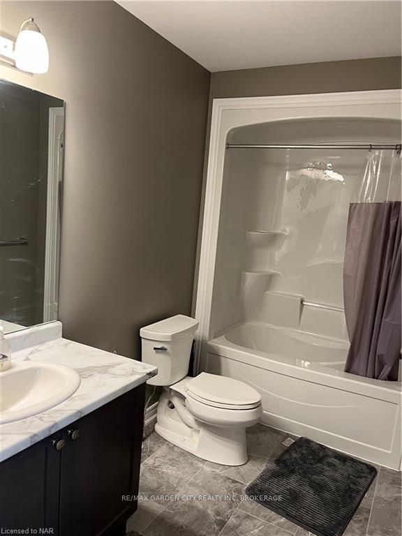 Photo 13 of 24 Lamb Crescent, Thorold, Hurricane/Merrittville — HOMEH