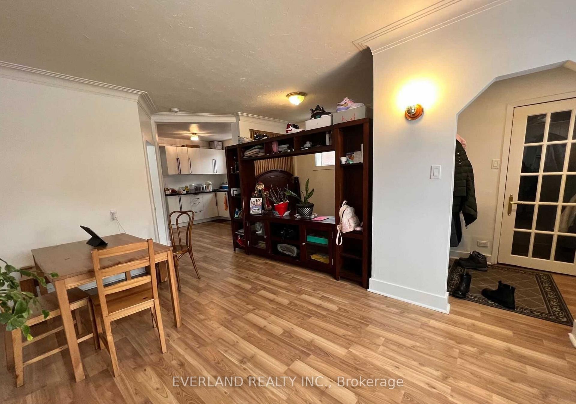 Photo 2 of 38 Ranee Avenue, Toronto, Englemount-Lawrence — HOMEH