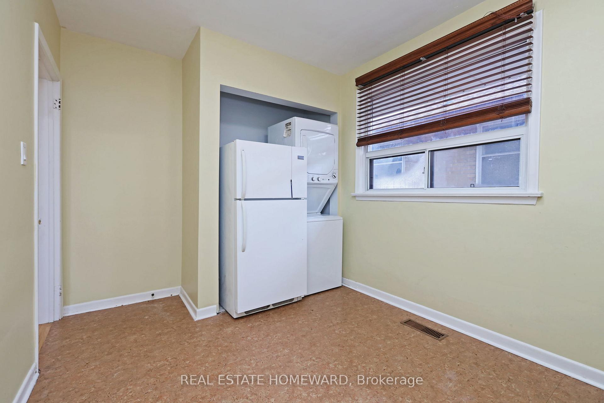 Photo 19 of 363 Highfield Road, Toronto, Greenwood-Coxwell — HOMEH