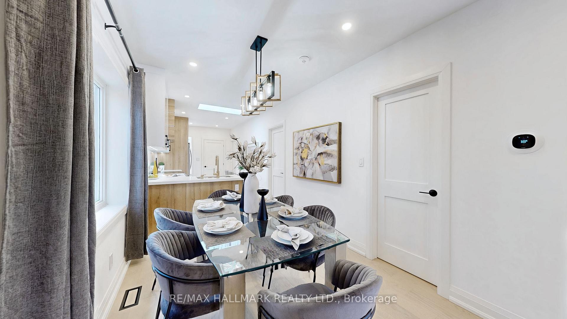 Photo 10 of 85 Springdale Boulevard, Toronto, Danforth Village-East York — HOMEH