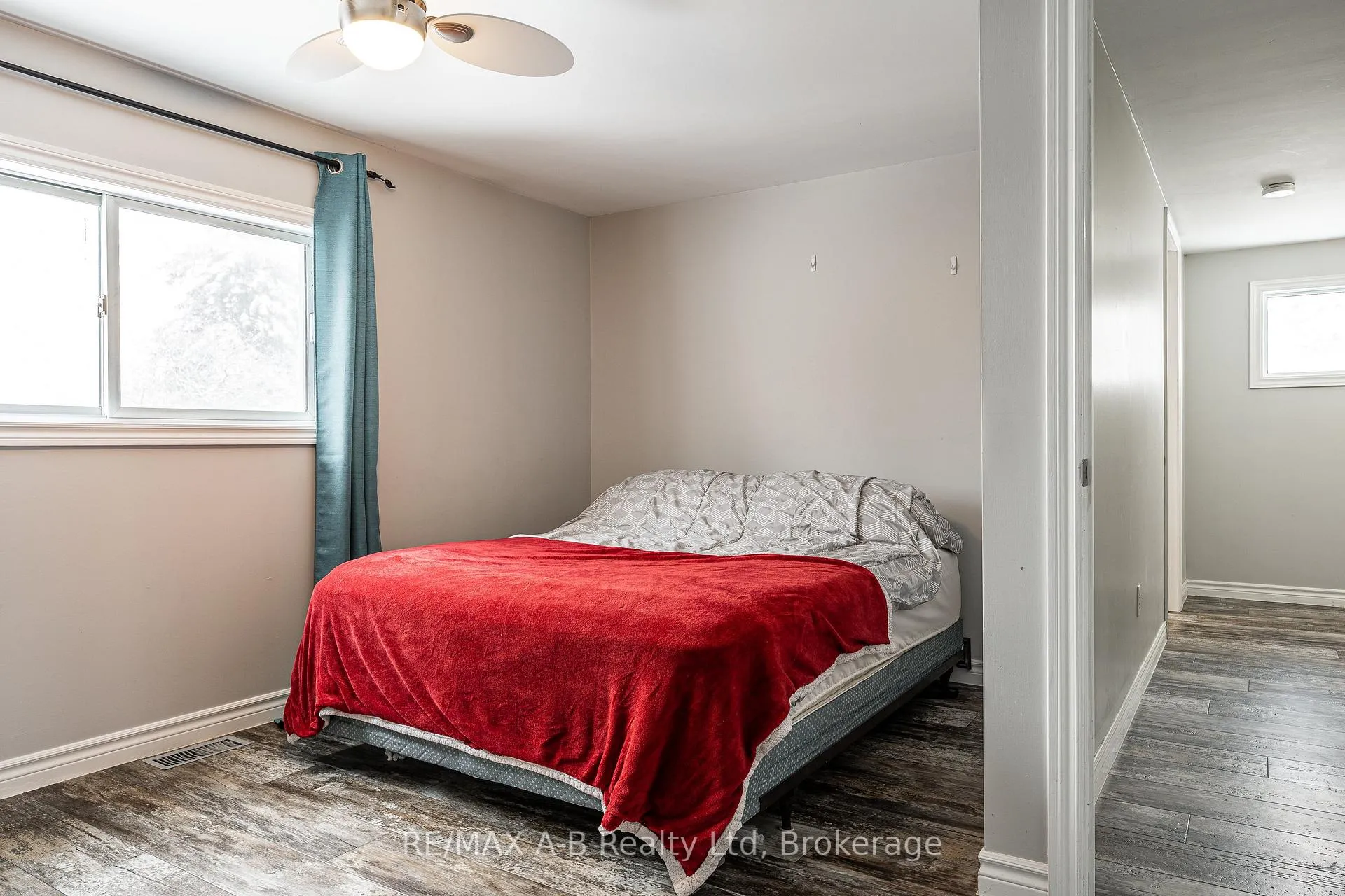 Photo 31 of 45 Blenheim Street, West Perth, Mitchell — HOMEH