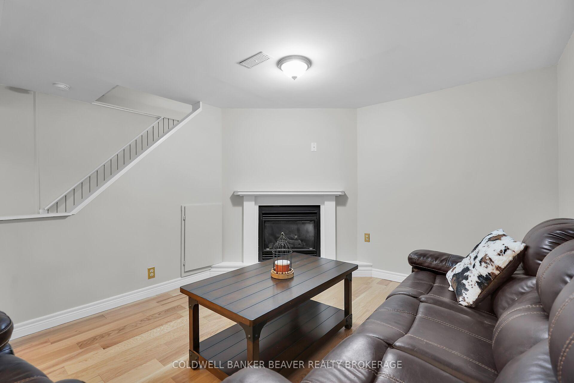Photo 32 of 2155 Mockingbird Street, Strathroy-Caradoc, Campbellvale — HOMEH