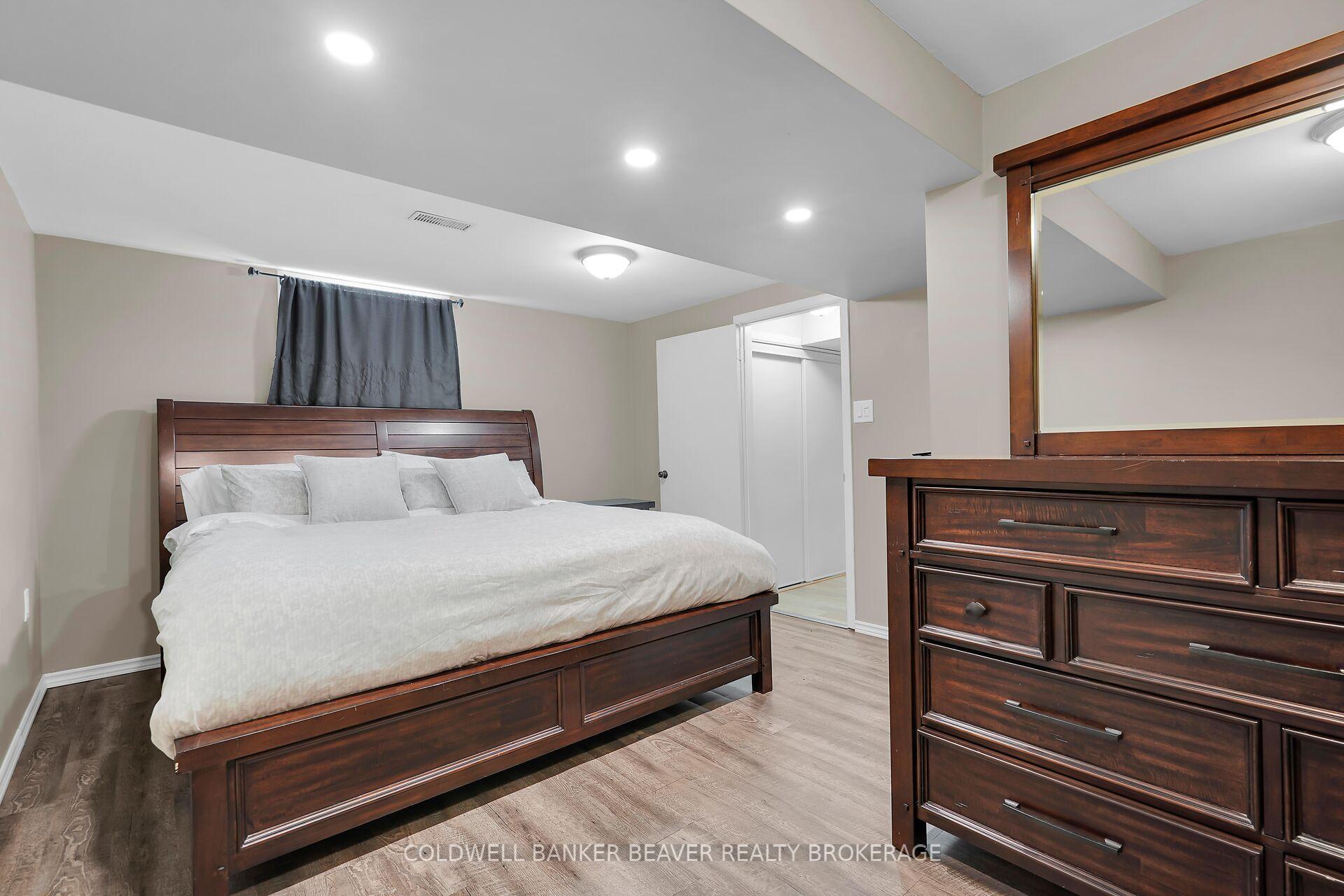 Photo 36 of 2155 Mockingbird Street, Strathroy-Caradoc, Campbellvale — HOMEH