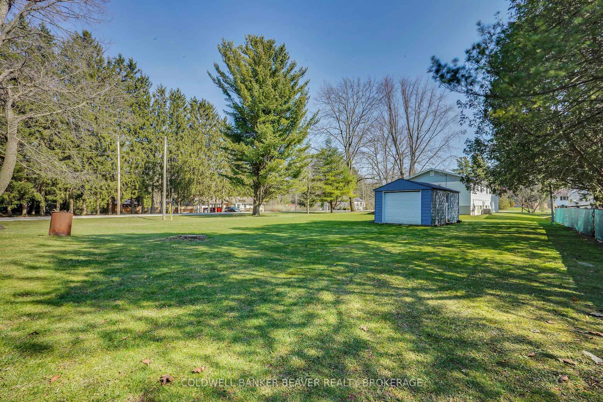 Photo 43 of 2155 Mockingbird Street, Strathroy-Caradoc, Campbellvale — HOMEH