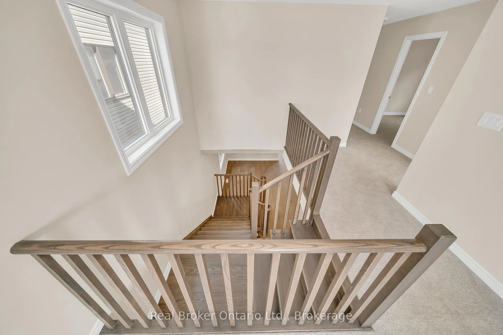Photo 21 of 216 Vanilla Trail, Thorold, Rolling Meadows — HOMEH